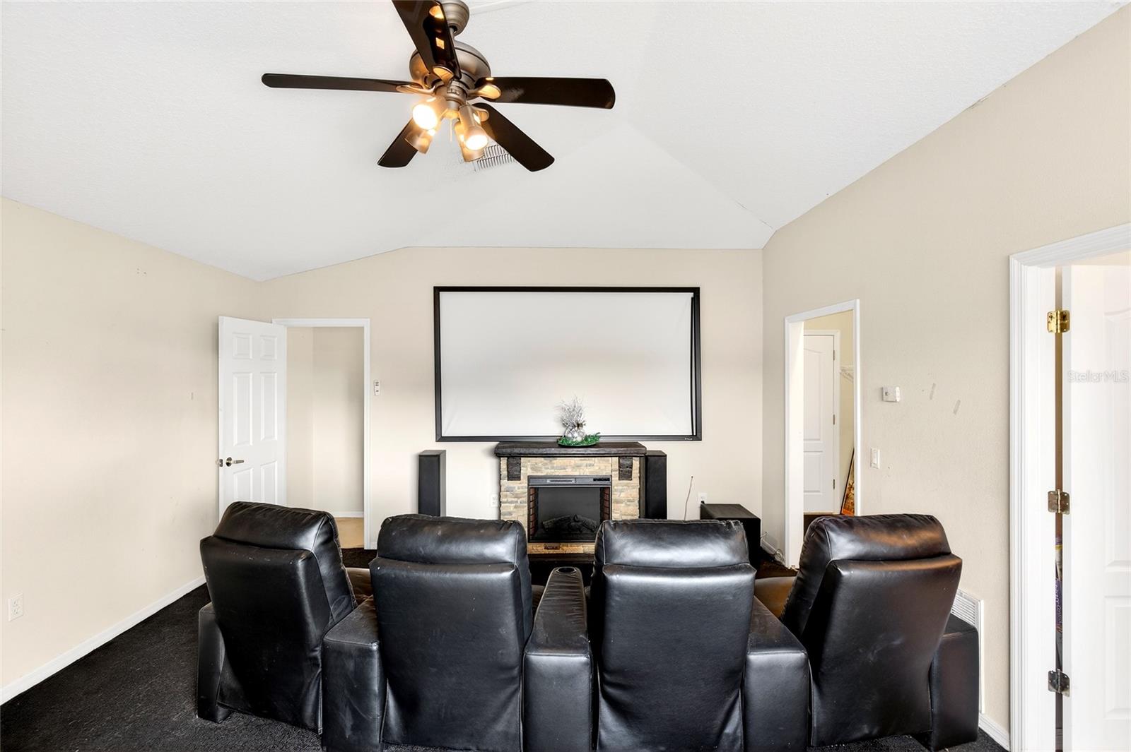 Image 34 of 46 For 3041 High Meadow Way