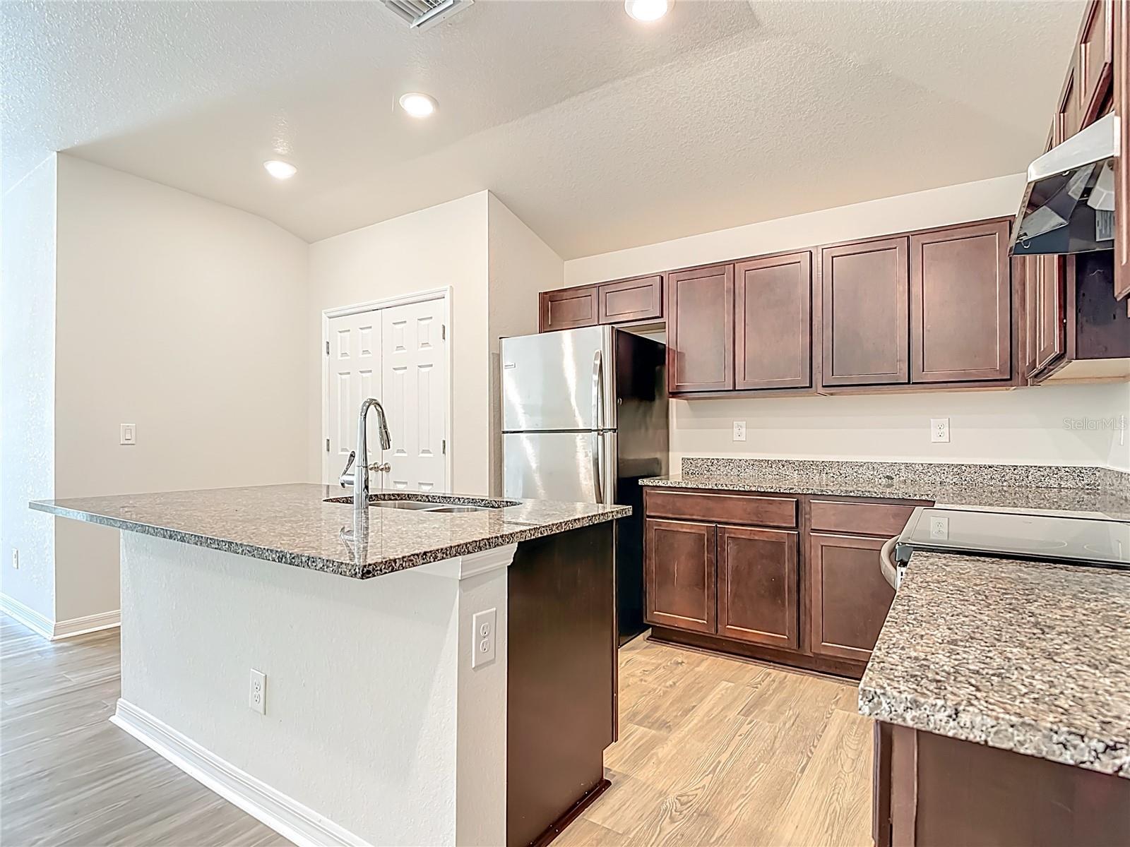 Image 15 of 29 For 378 Urbana Street