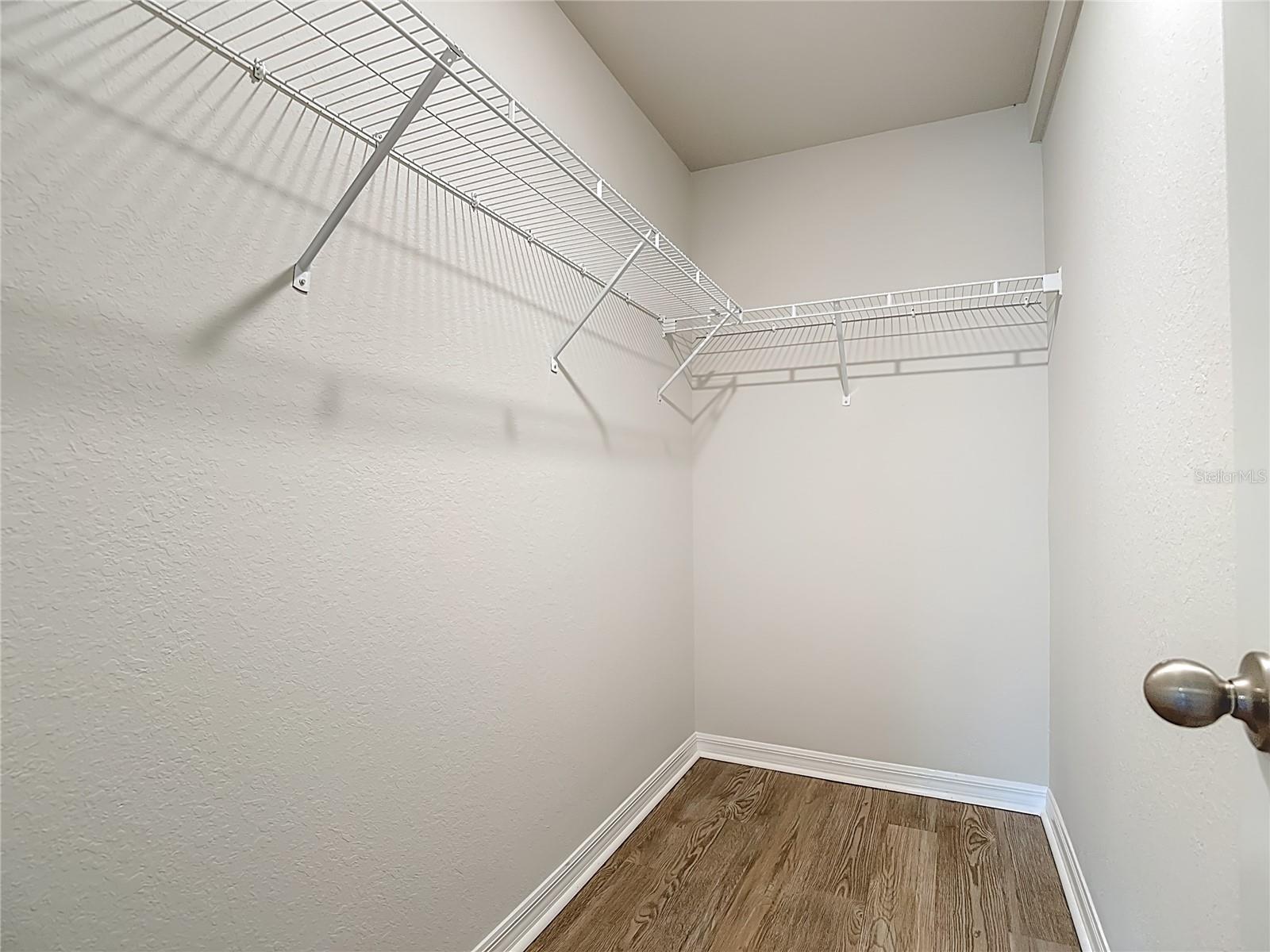 Image 25 of 29 For 378 Urbana Street