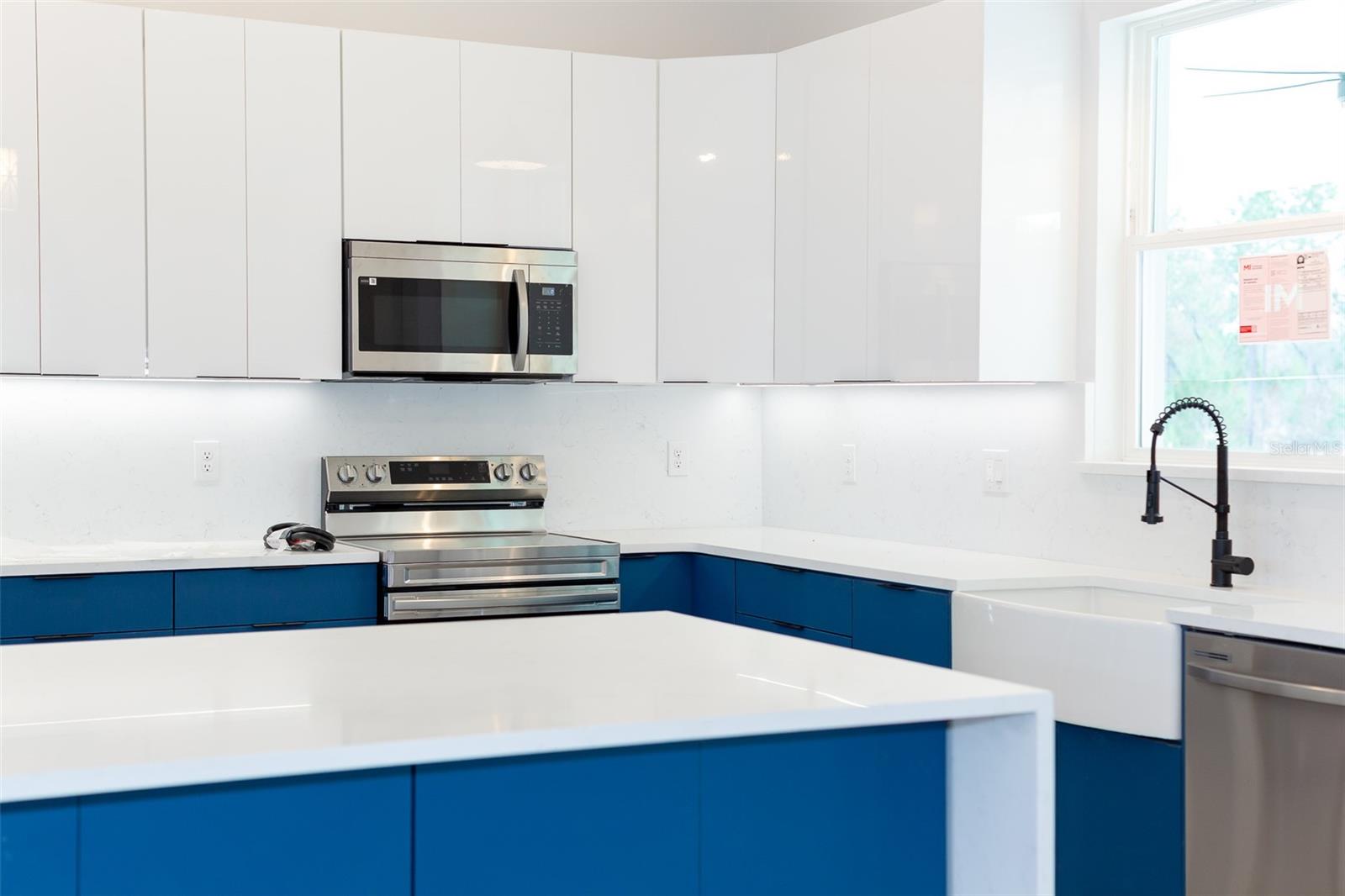 Image 8 of 20 For 4368 179th Place