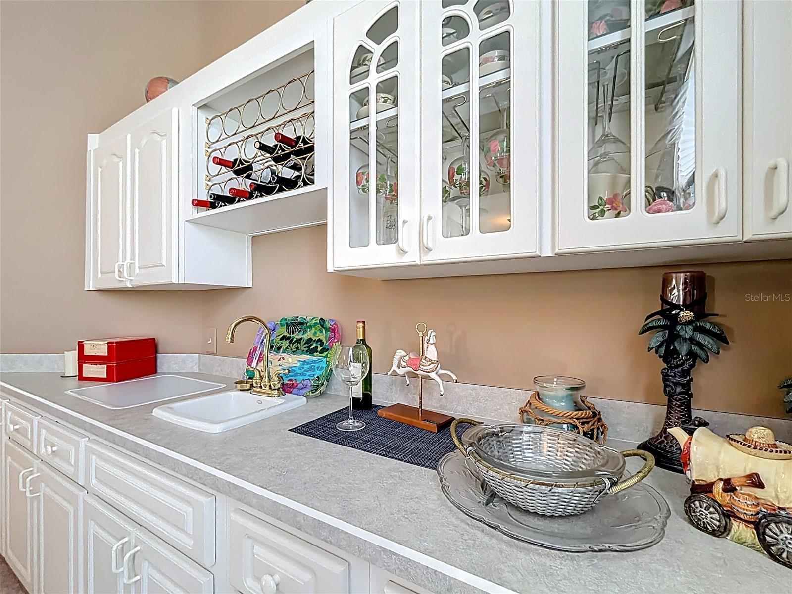 Image 11 of 77 For 2305 51st Terrace