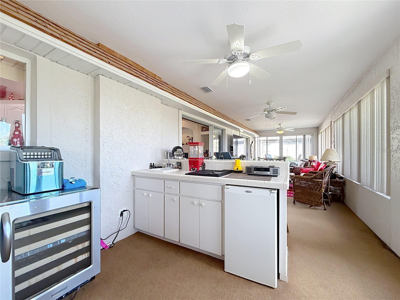 Image 35 of 77 For 2305 51st Terrace