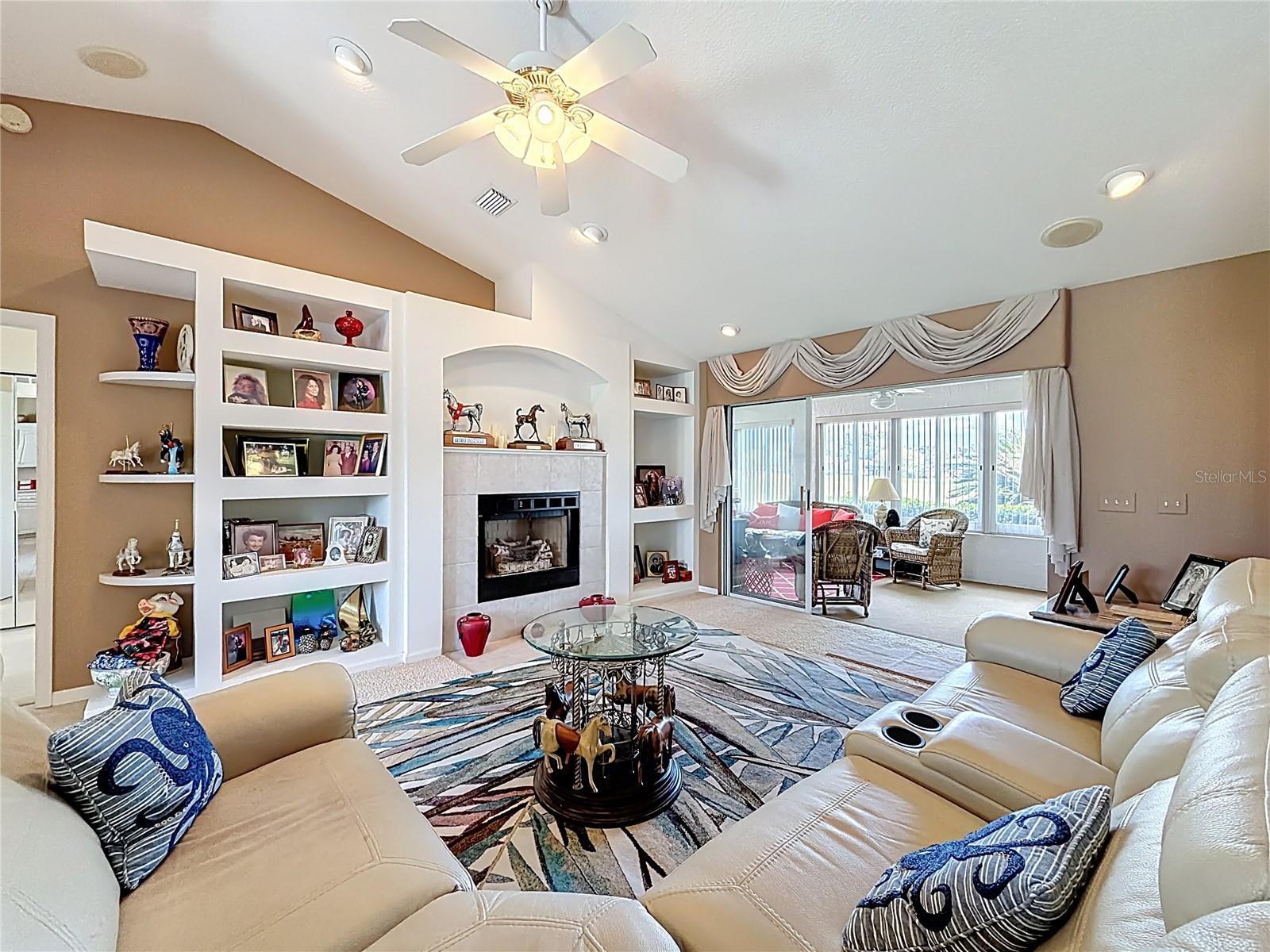 Image 5 of 77 For 2305 51st Terrace