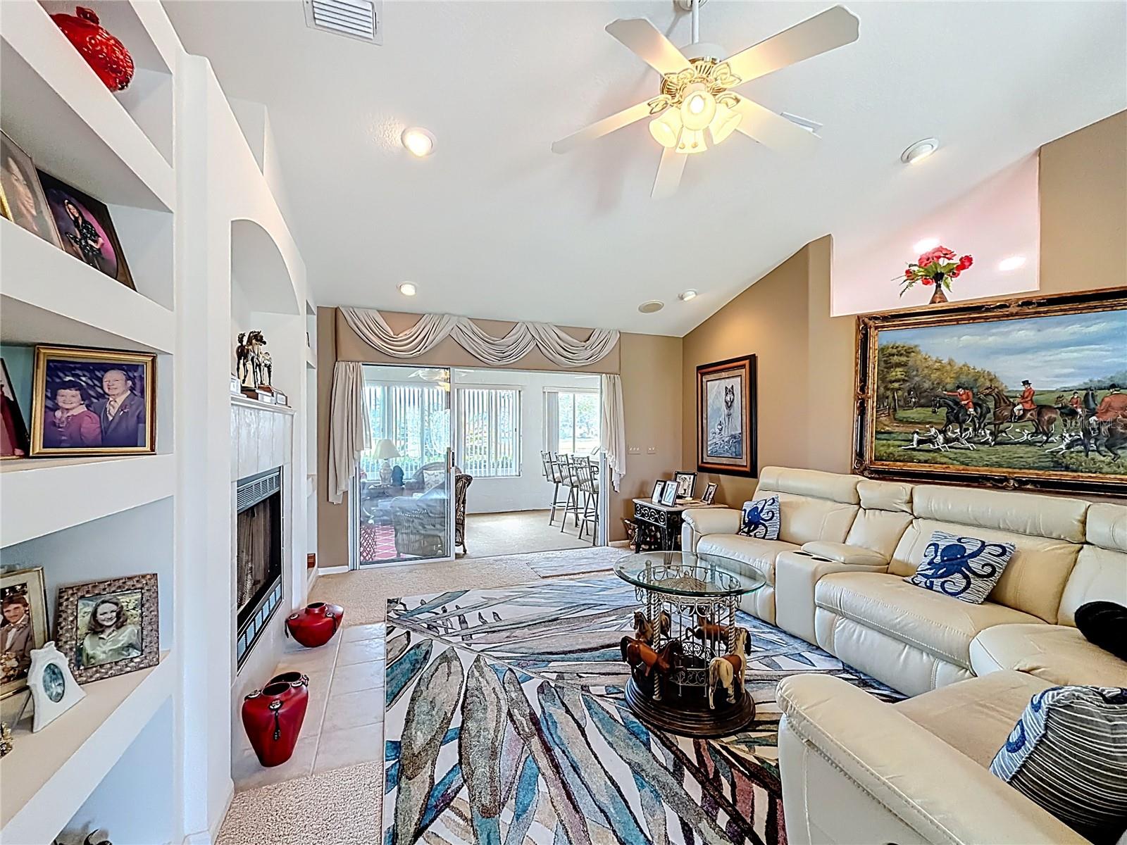 Image 6 of 77 For 2305 51st Terrace