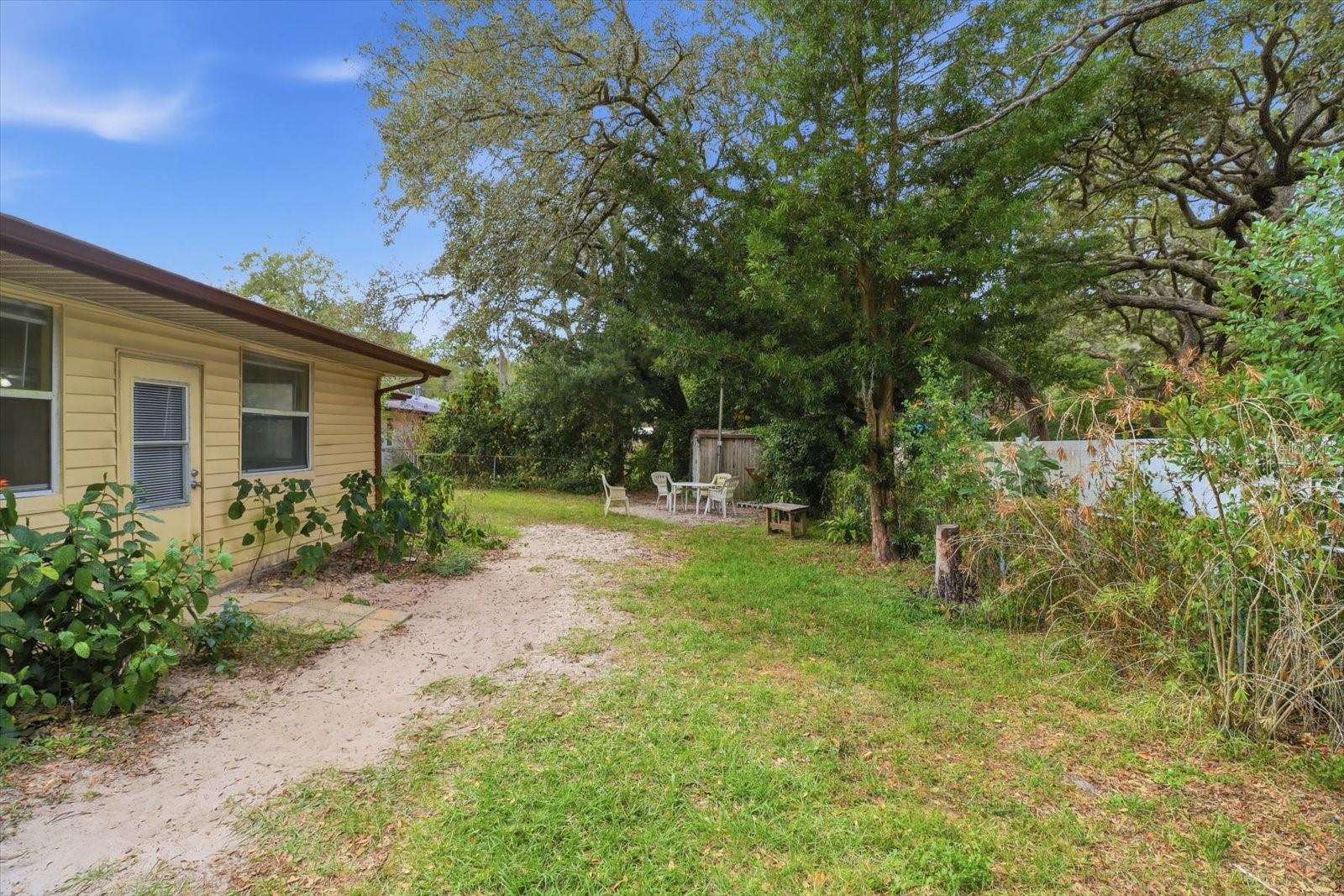 Image 39 of 48 For 9196 Fawn Way