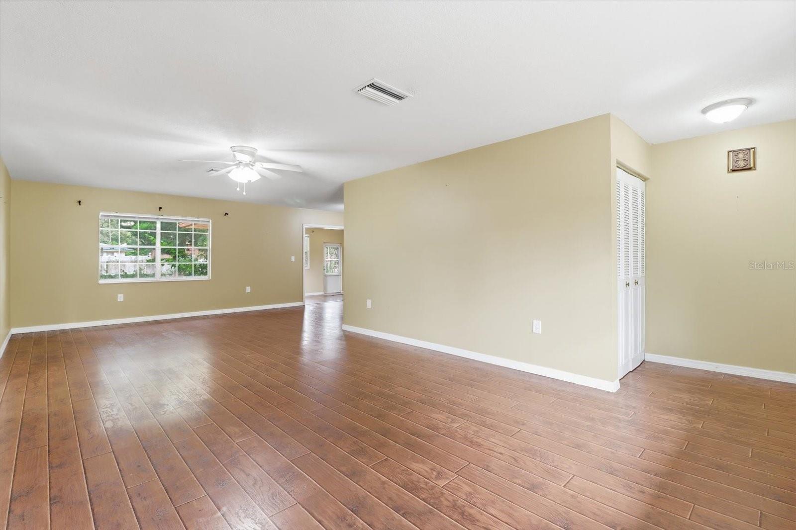 Image 7 of 48 For 9196 Fawn Way