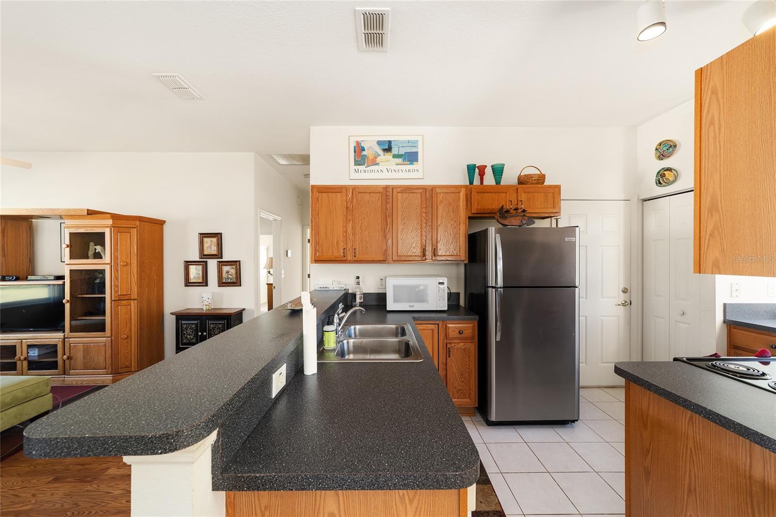 Image 18 of 41 For 7393 112th Place