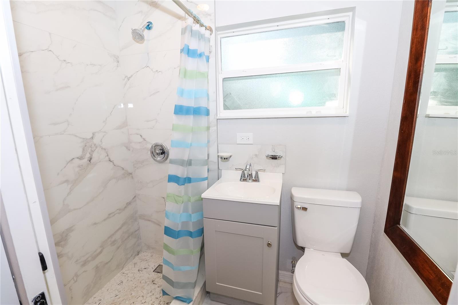 Image 15 of 24 For 1850 35th Street