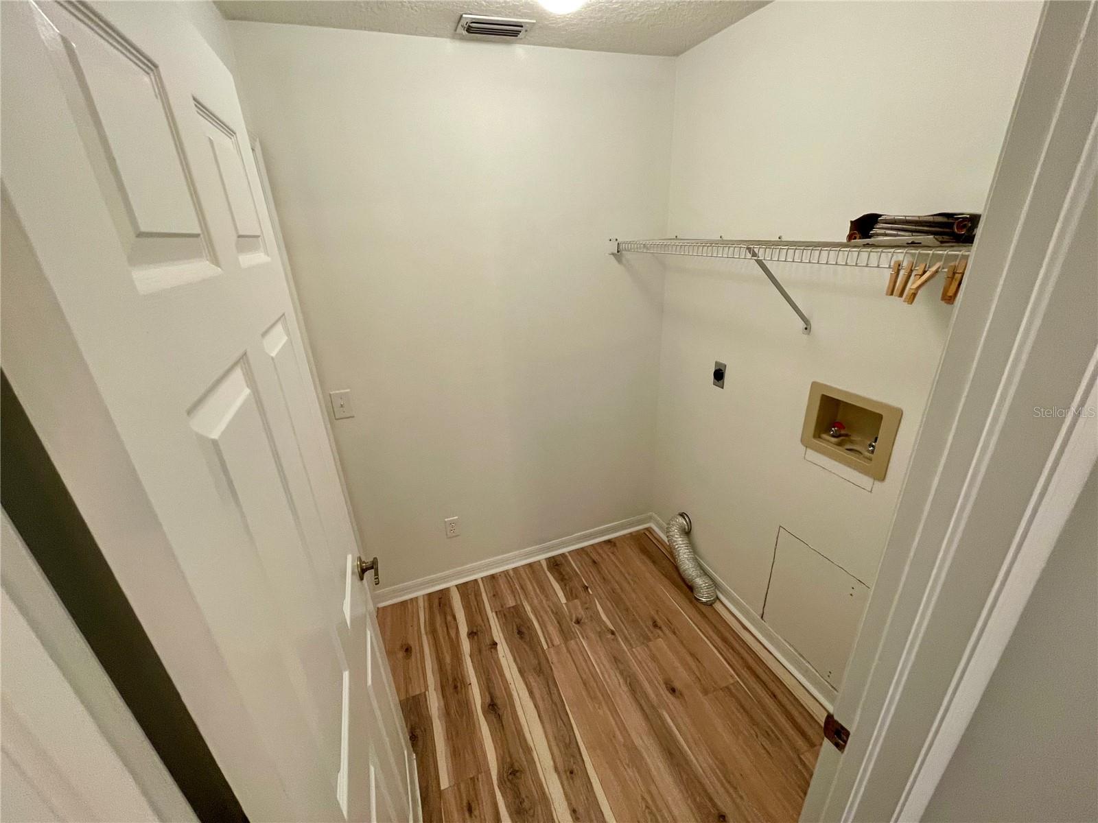 Image 14 of 19 For 19712 Sw 93rd Lane