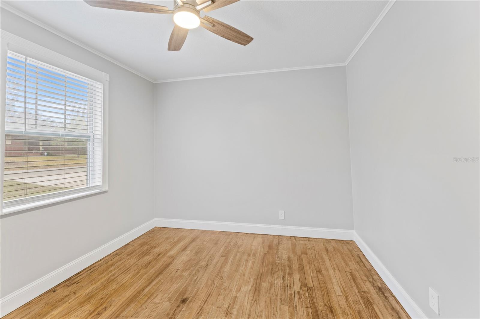 Image 32 of 50 For 172 Saint Margarets Street