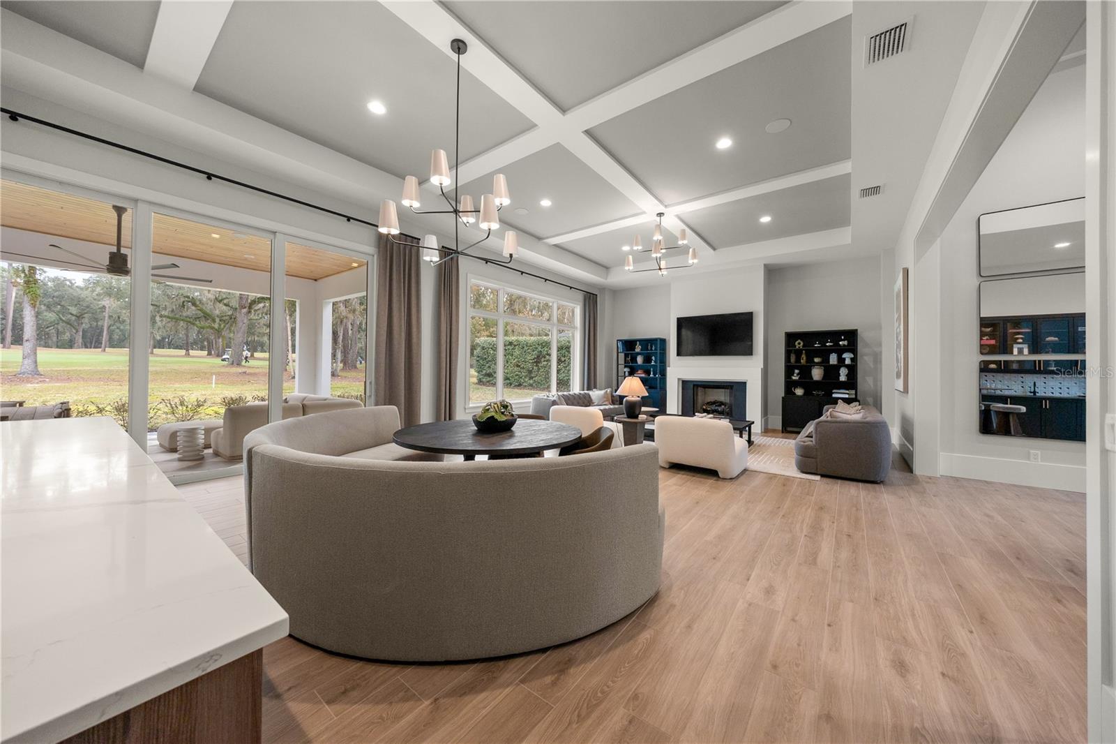 Image 27 of 87 For 8095 29th Street Road