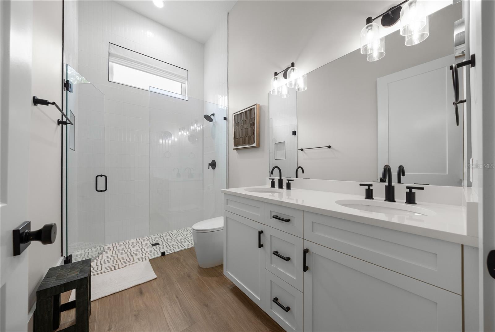 Image 43 of 87 For 8095 29th Street Road