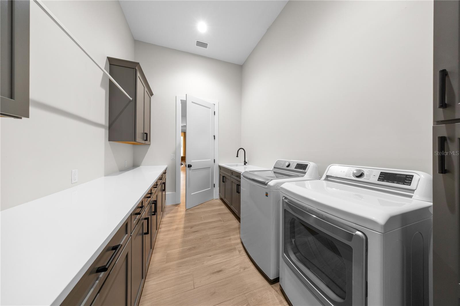 Image 70 of 87 For 8095 29th Street Road