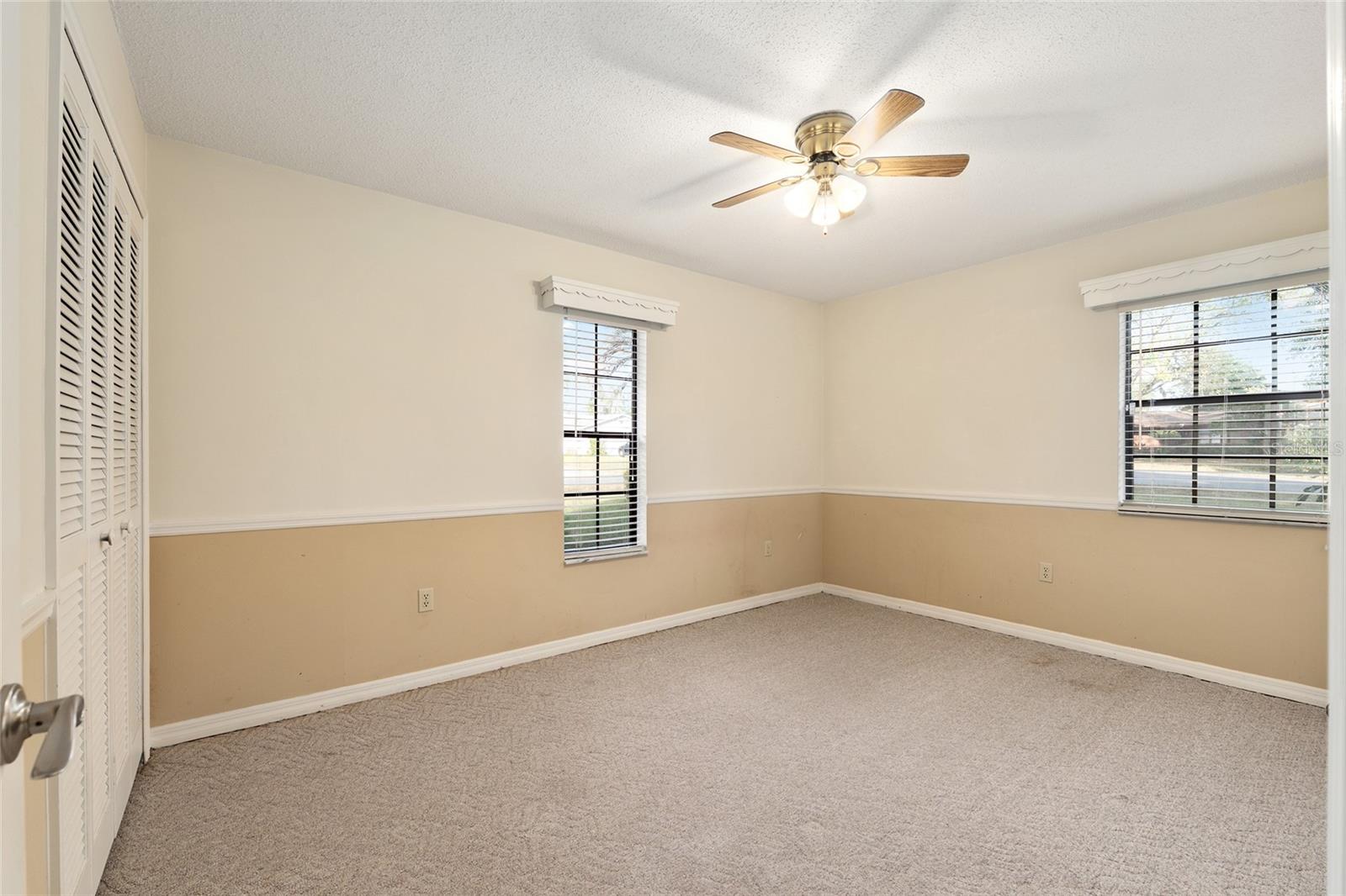 Image 28 of 51 For 3300 32nd Street