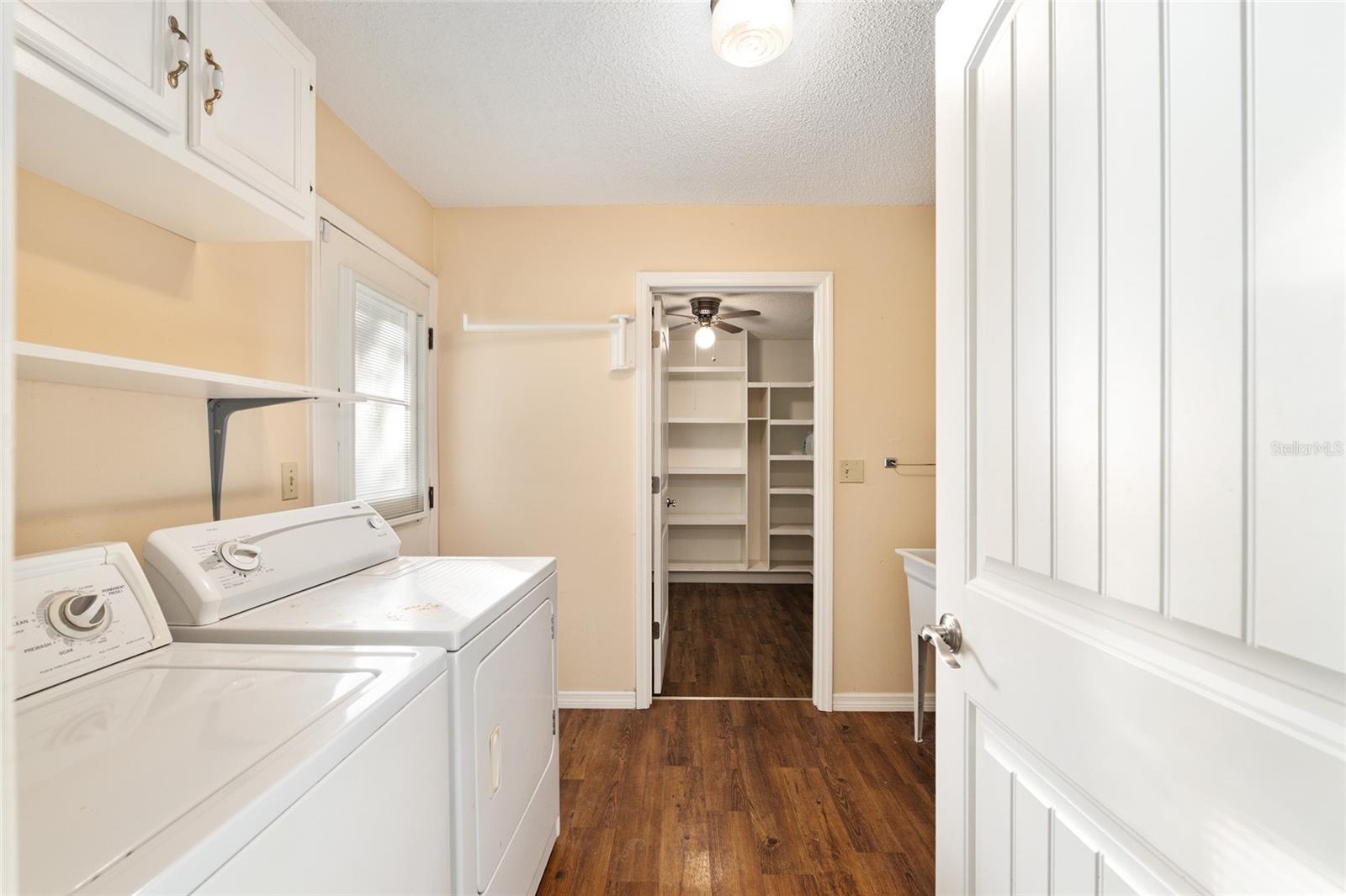 Image 36 of 51 For 3300 32nd Street