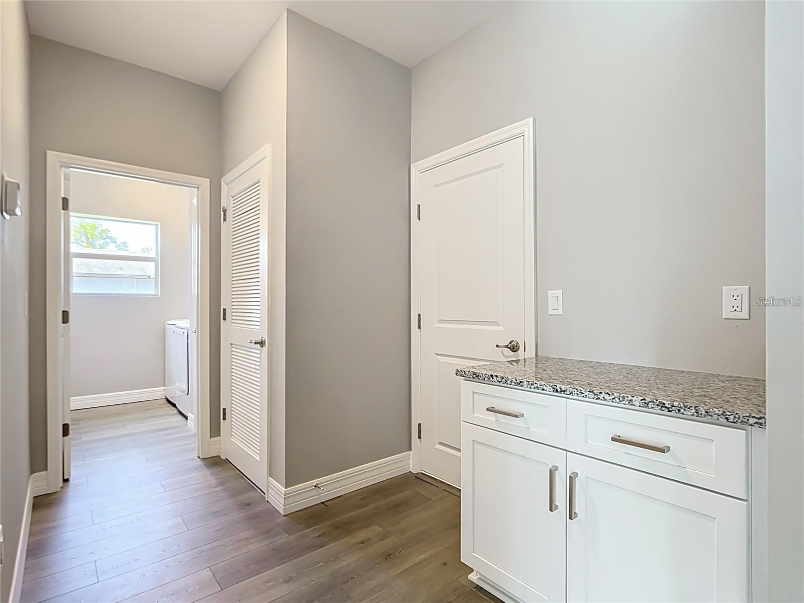 Image 15 of 16 For 3471 Henderson Lane