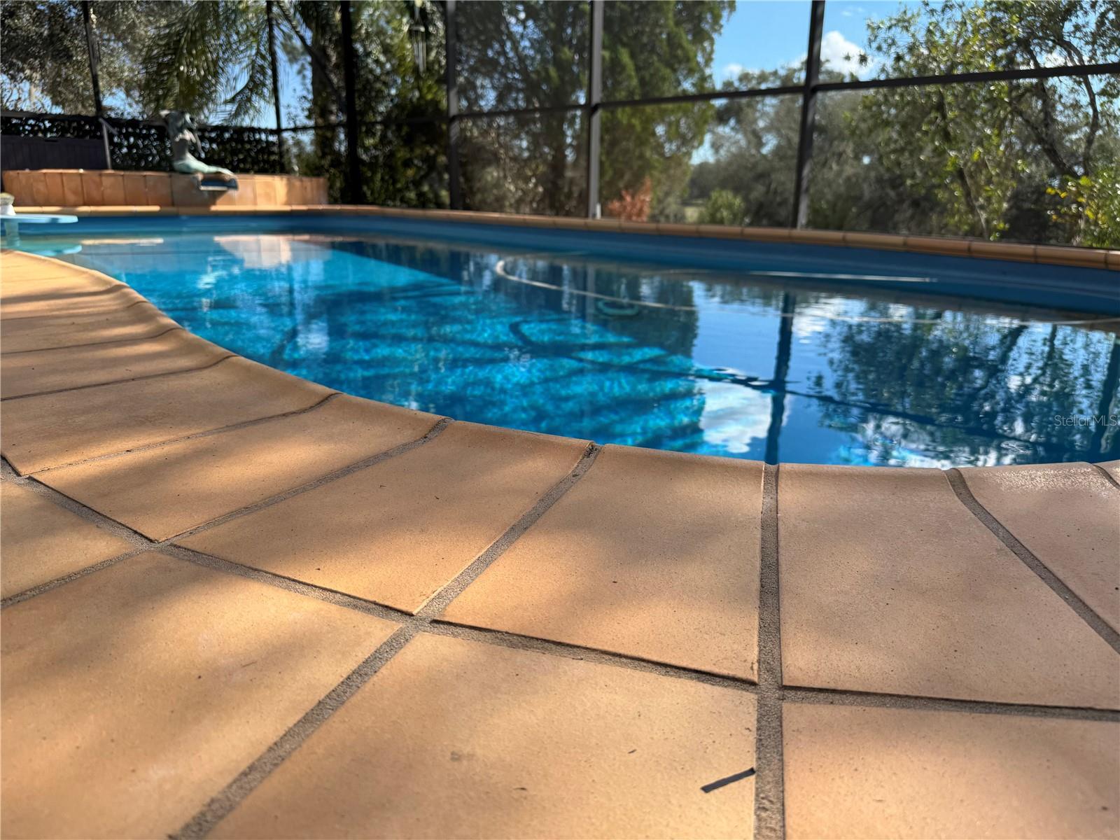 Image 13 of 42 For 17725 Powerline Road