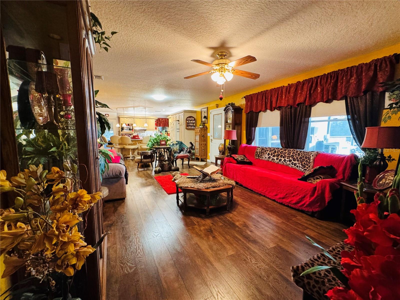 Image 21 of 42 For 17725 Powerline Road