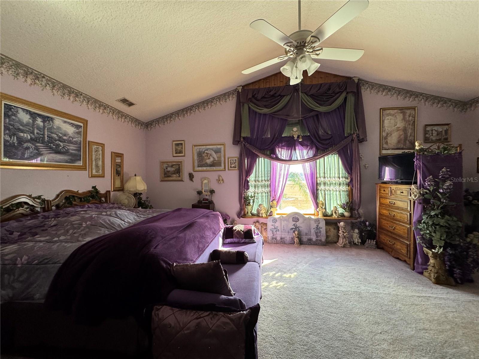 Image 26 of 42 For 17725 Powerline Road