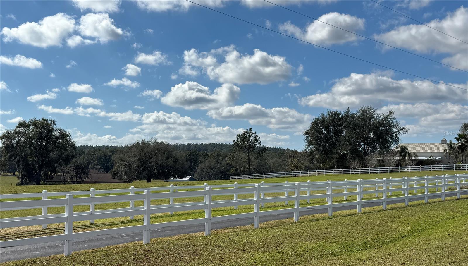 Image 31 of 42 For 17725 Powerline Road