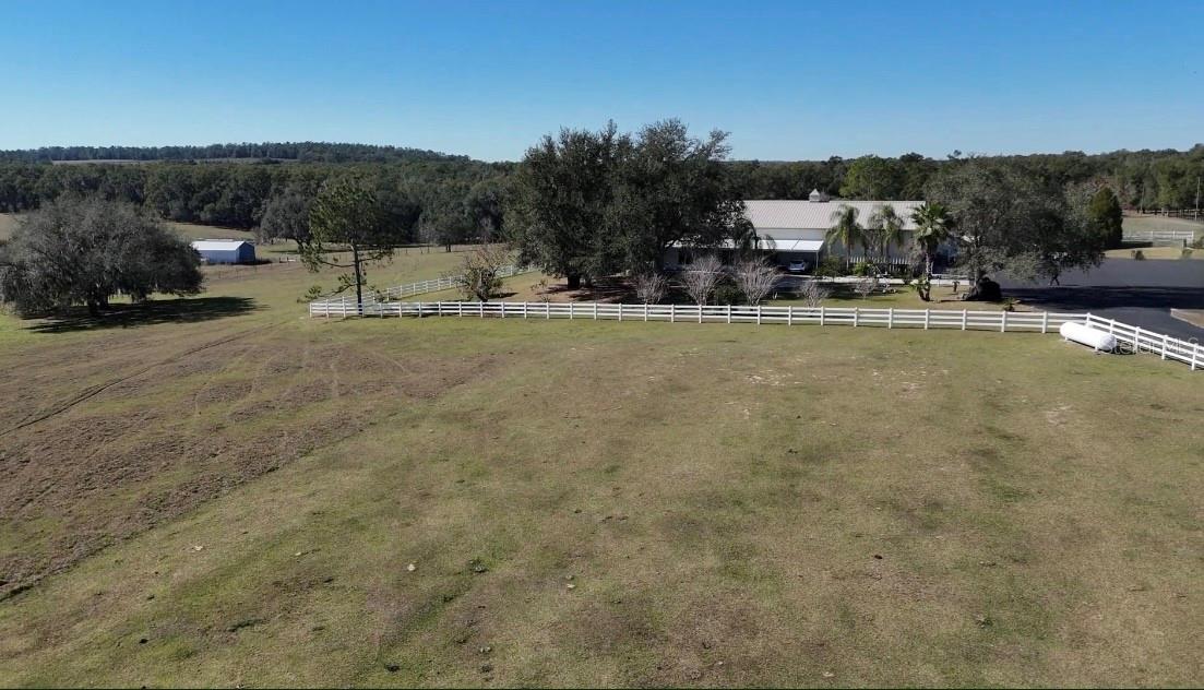 Image 38 of 42 For 17725 Powerline Road