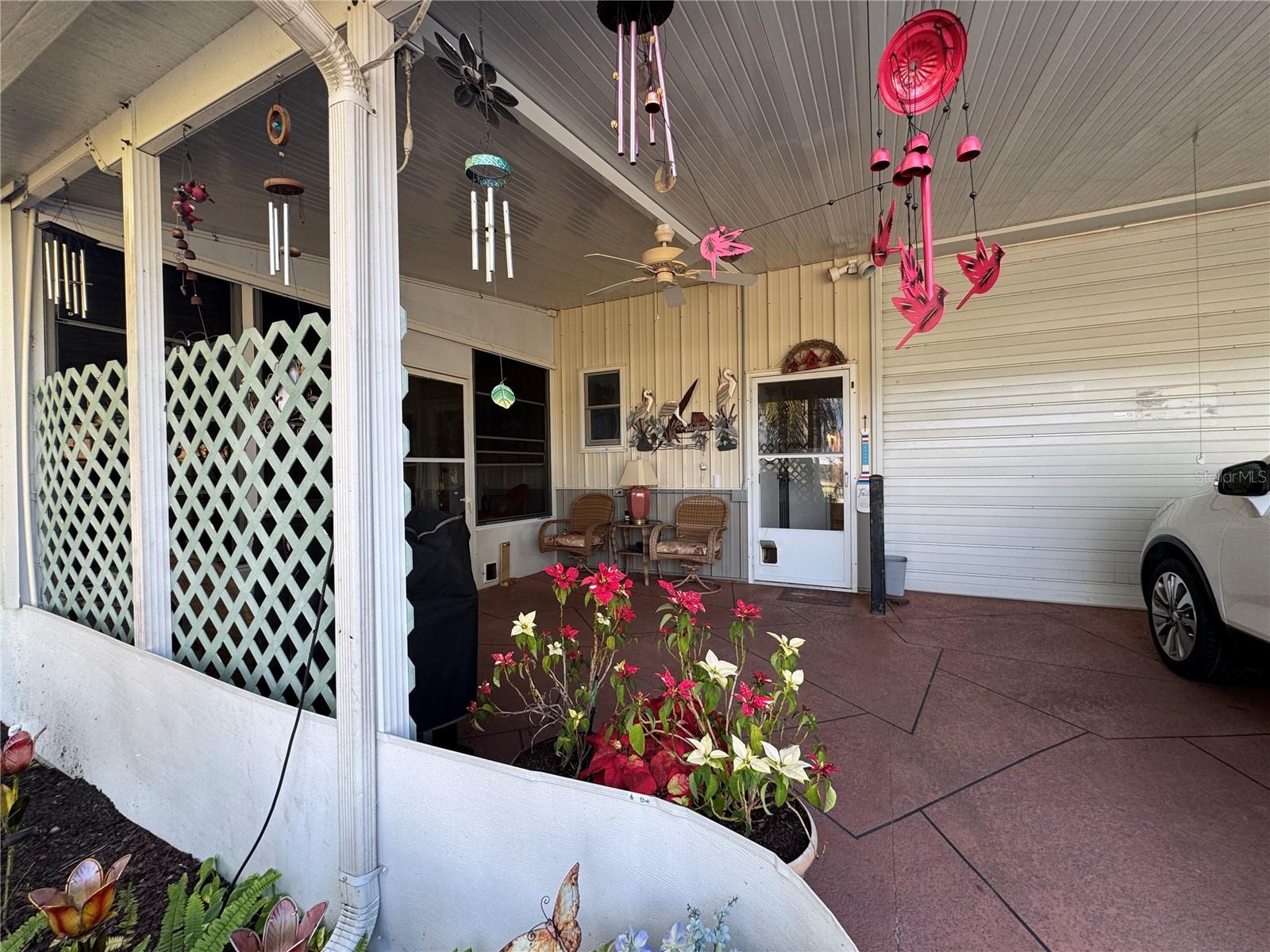 Image 9 of 42 For 17725 Powerline Road