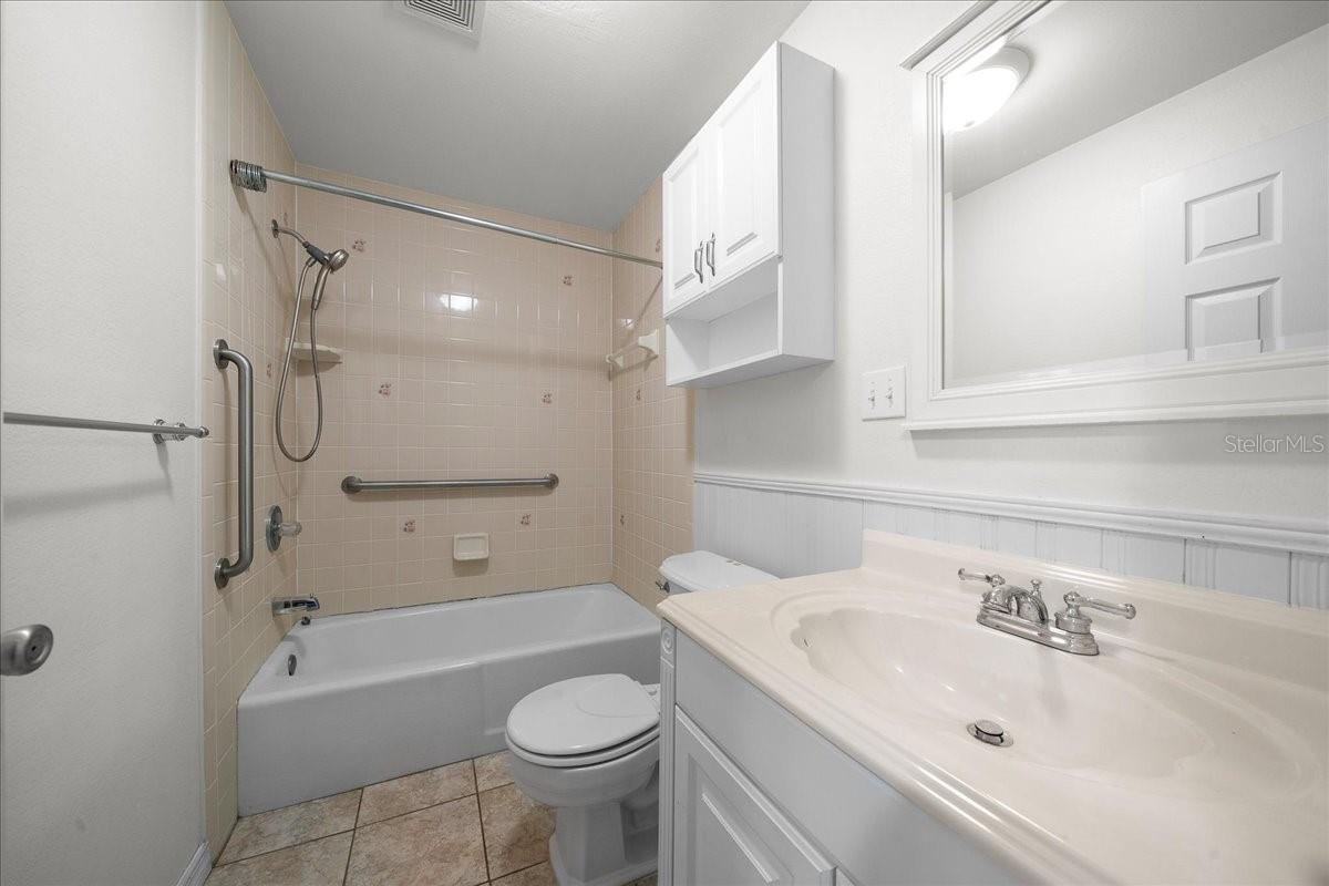 Image 25 of 45 For 618 21st Street