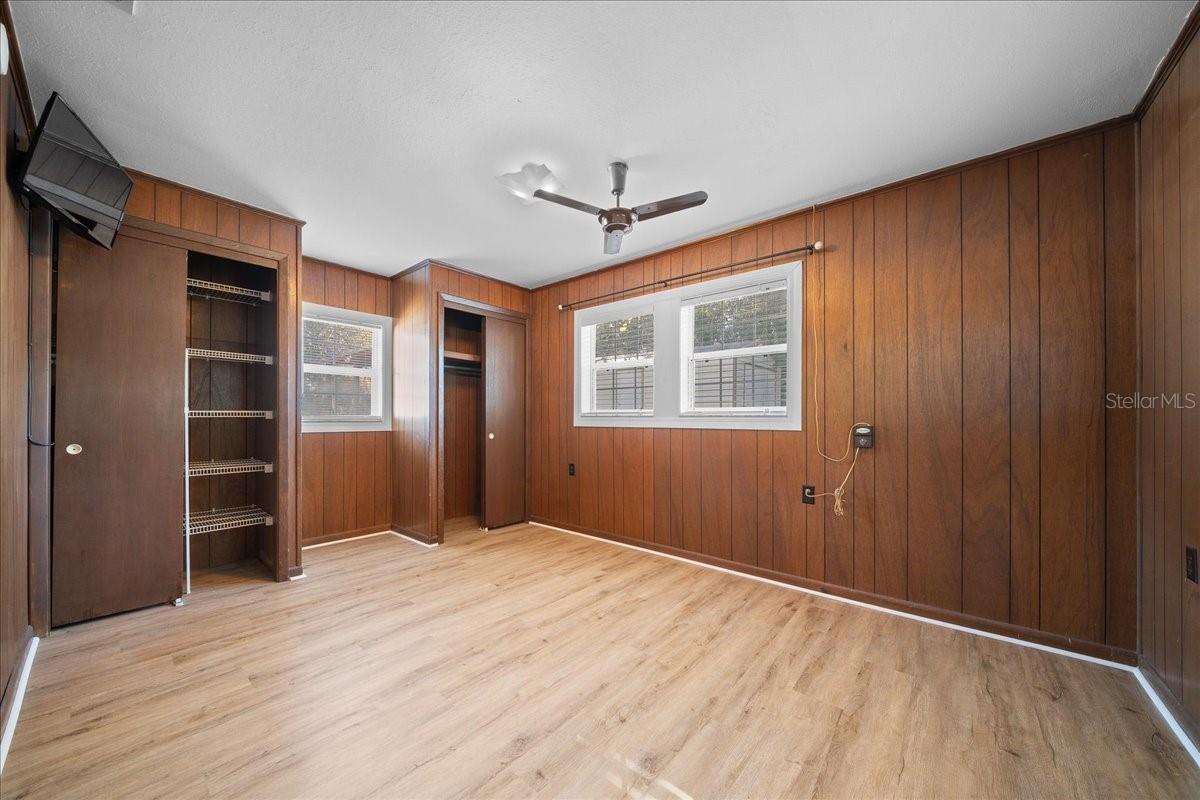 Image 26 of 45 For 618 21st Street