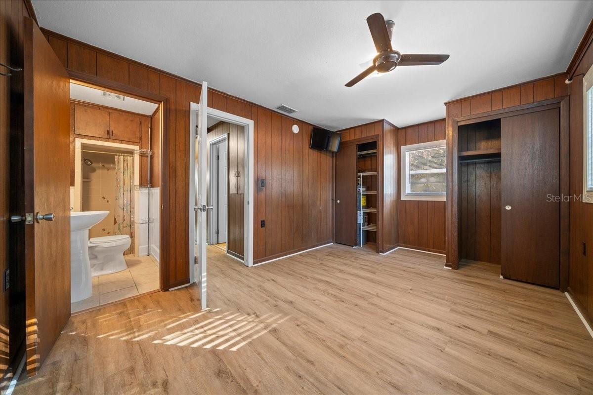 Image 27 of 45 For 618 21st Street