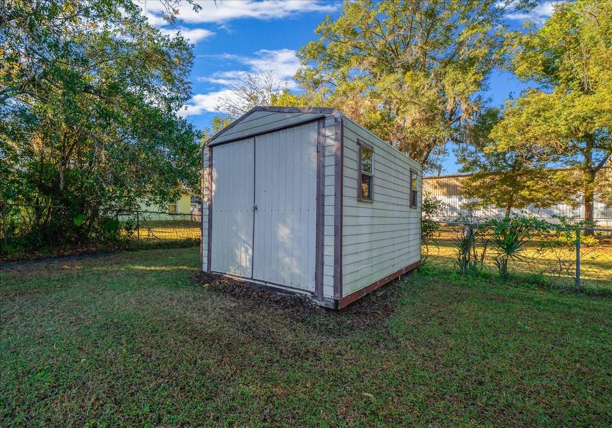 Image 41 of 45 For 618 21st Street