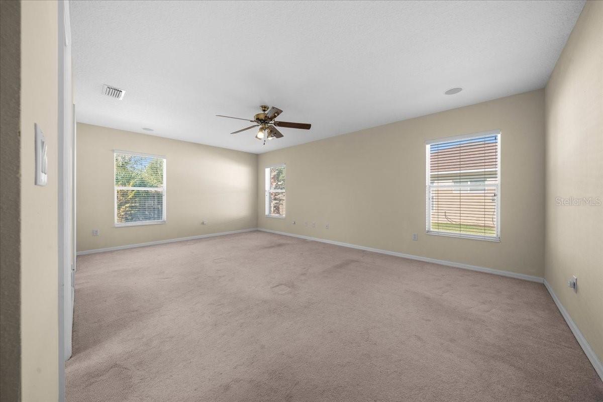 Image 11 of 31 For 1102 21st Terrace