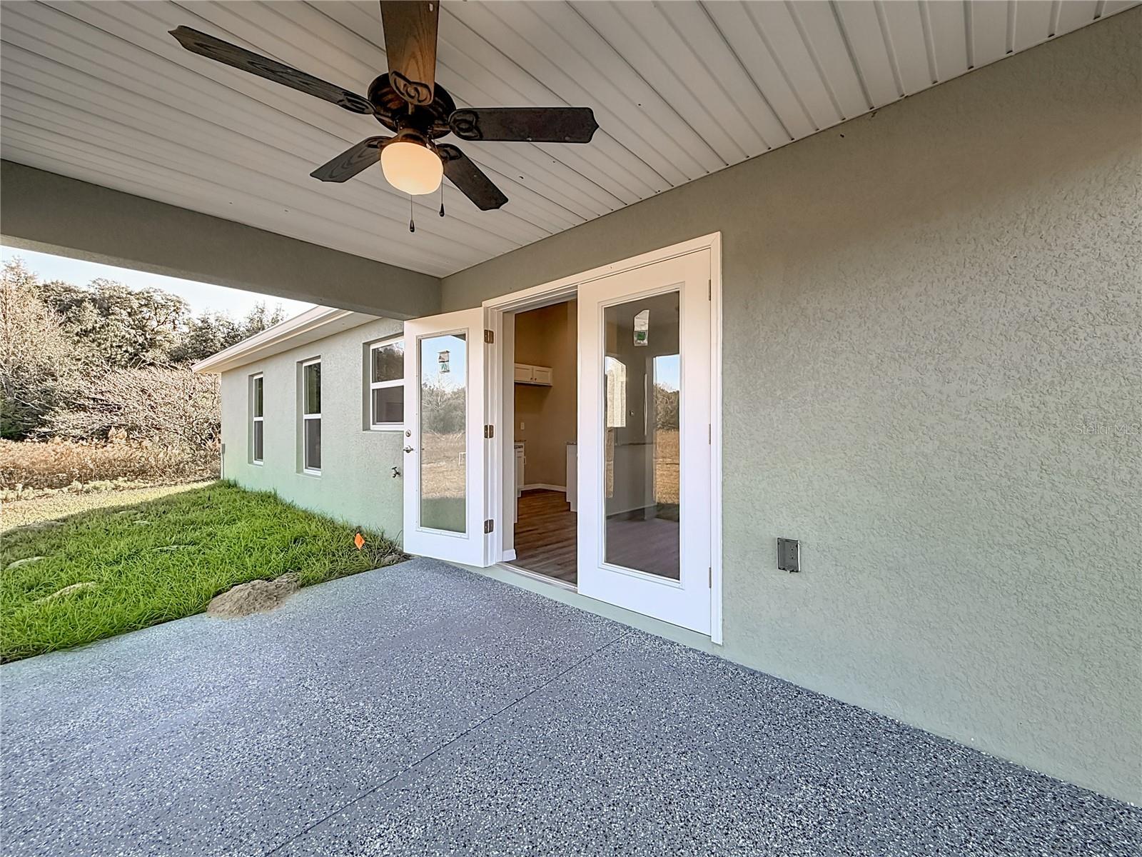 Image 31 of 39 For 14805 32nd Place