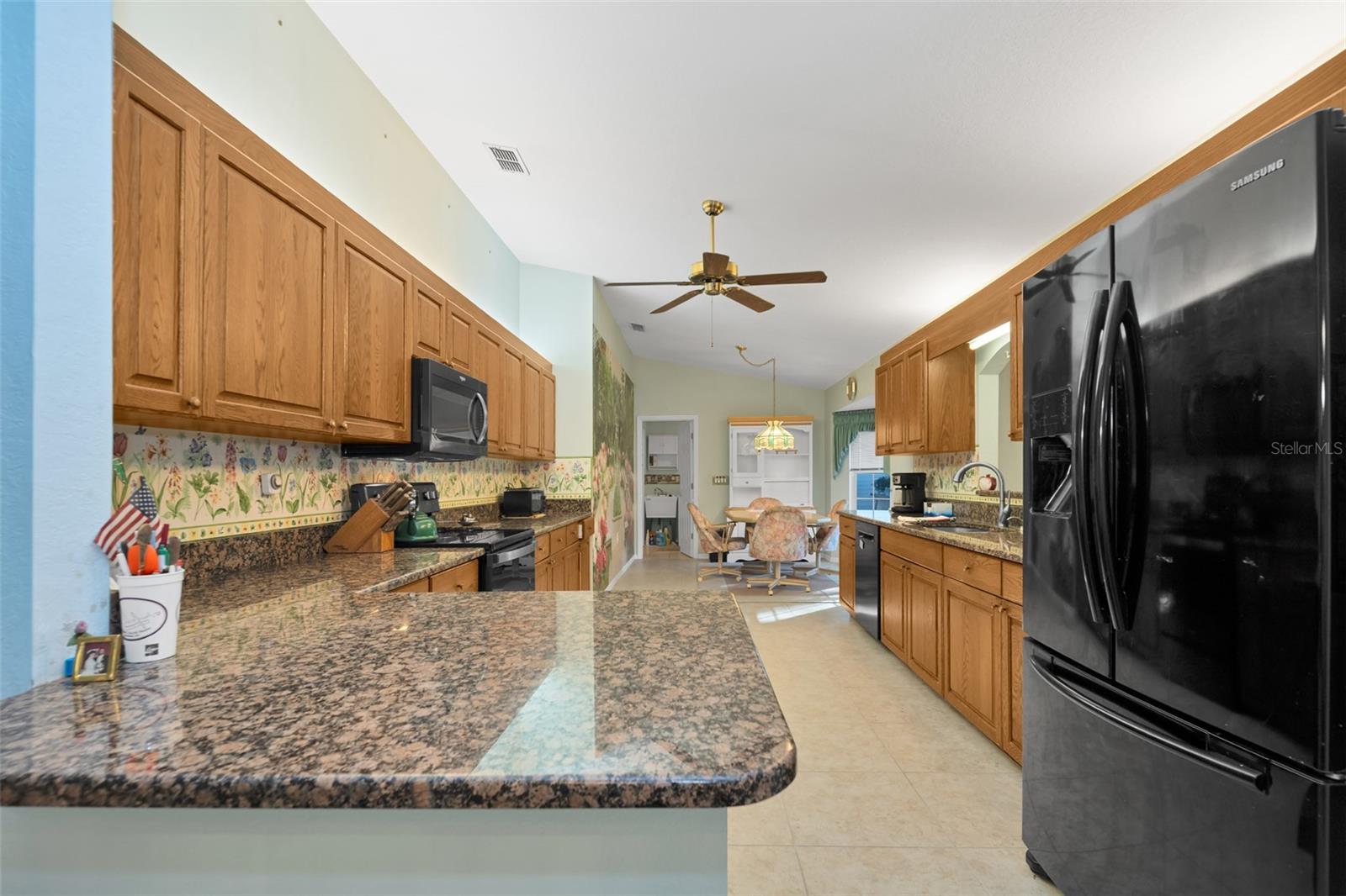 Image 8 of 27 For 9921 138th Loop