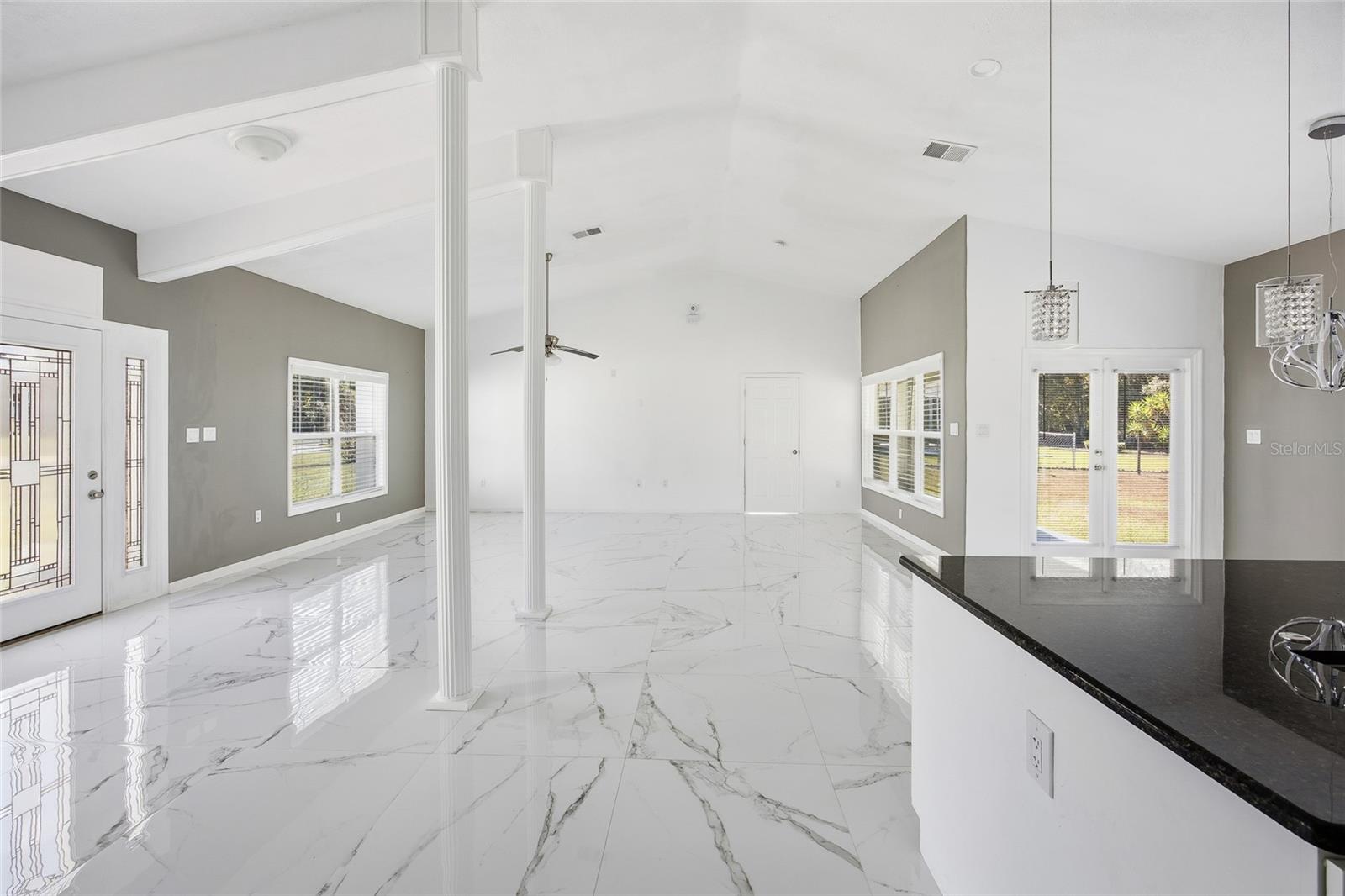 Image 10 of 39 For 14550 61st Court