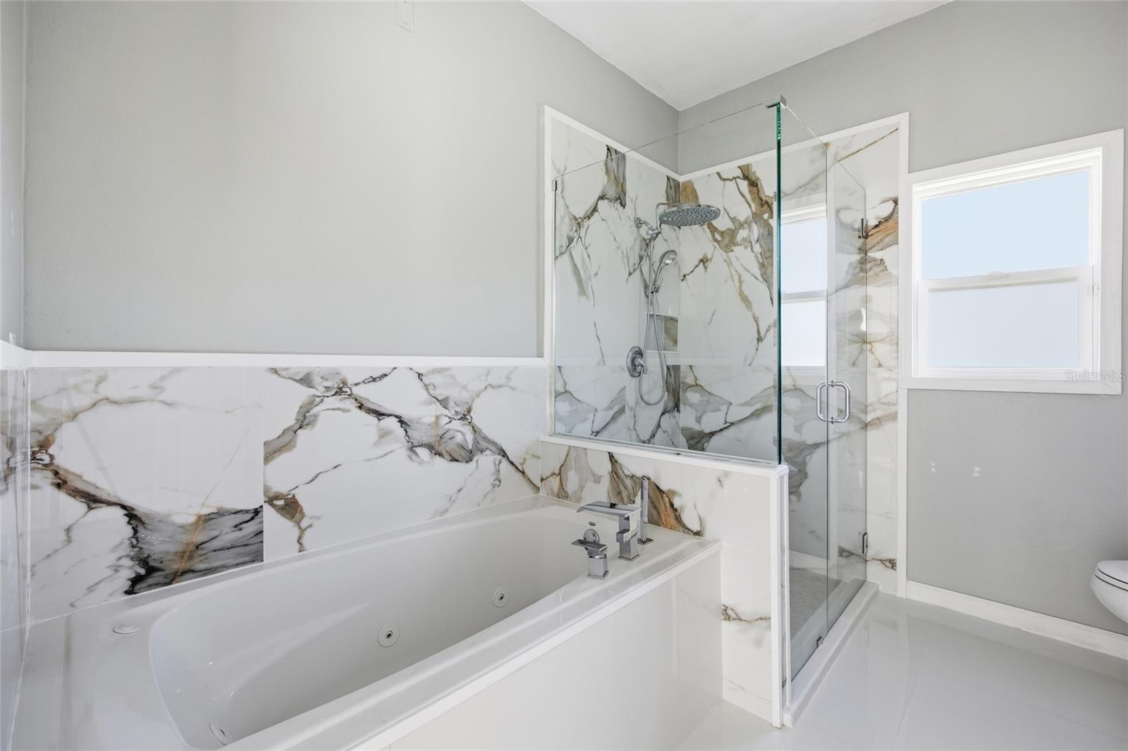 Image 24 of 39 For 14550 61st Court