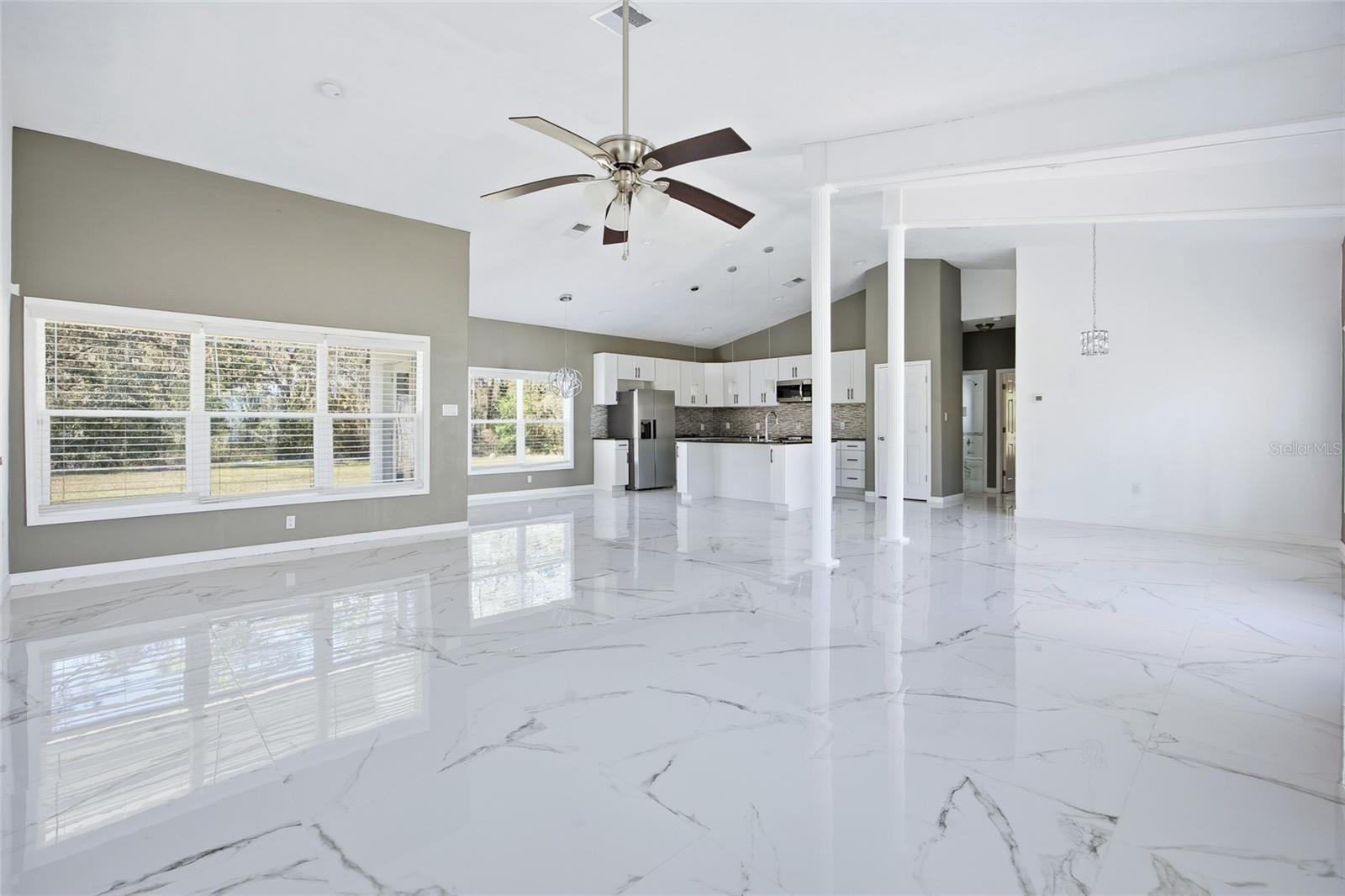 Image 7 of 39 For 14550 61st Court