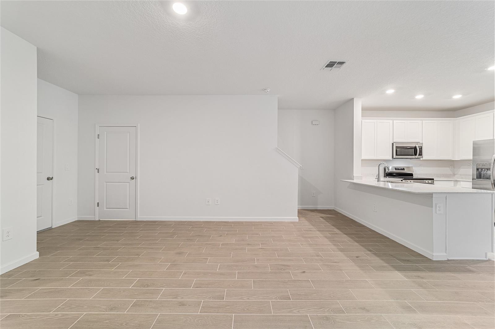 Image 9 of 48 For 3543 37th Avenue Road