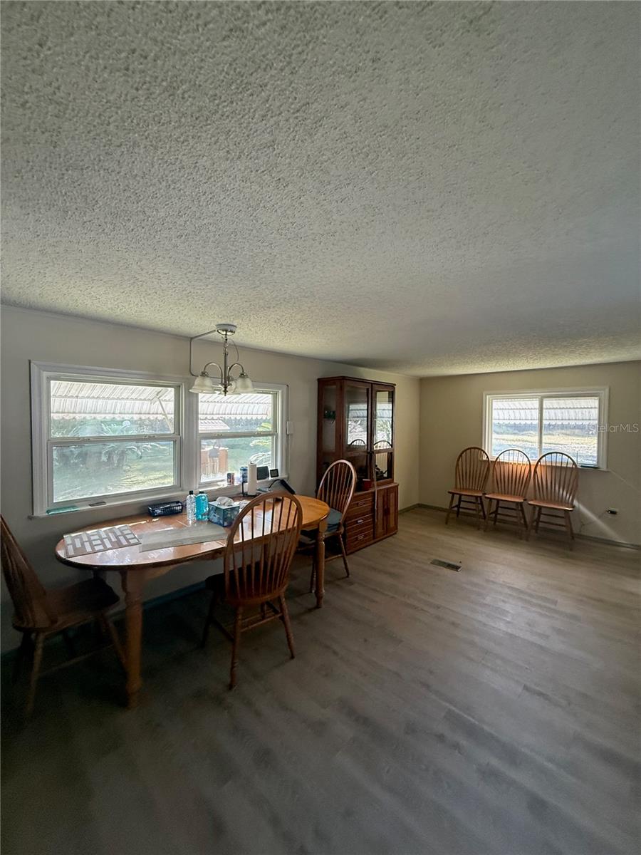 Image 5 of 23 For 23502 110th Court