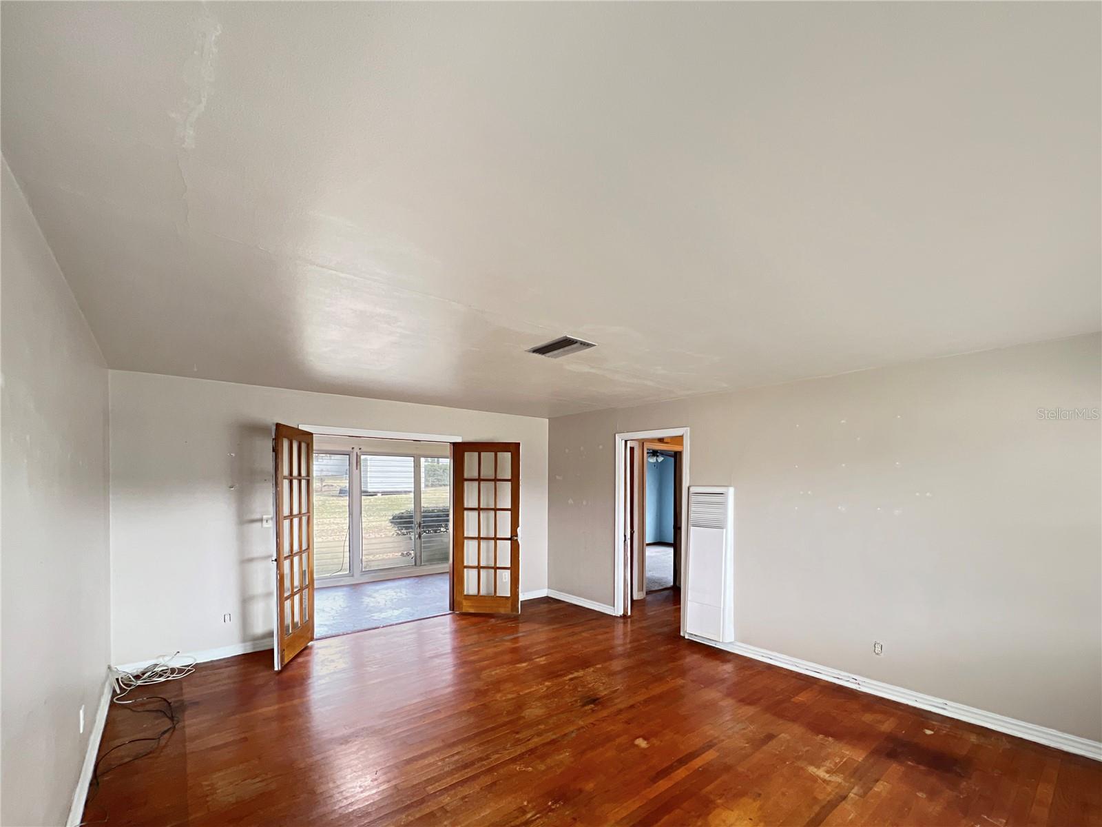 Image 3 of 21 For 1621 17th Street