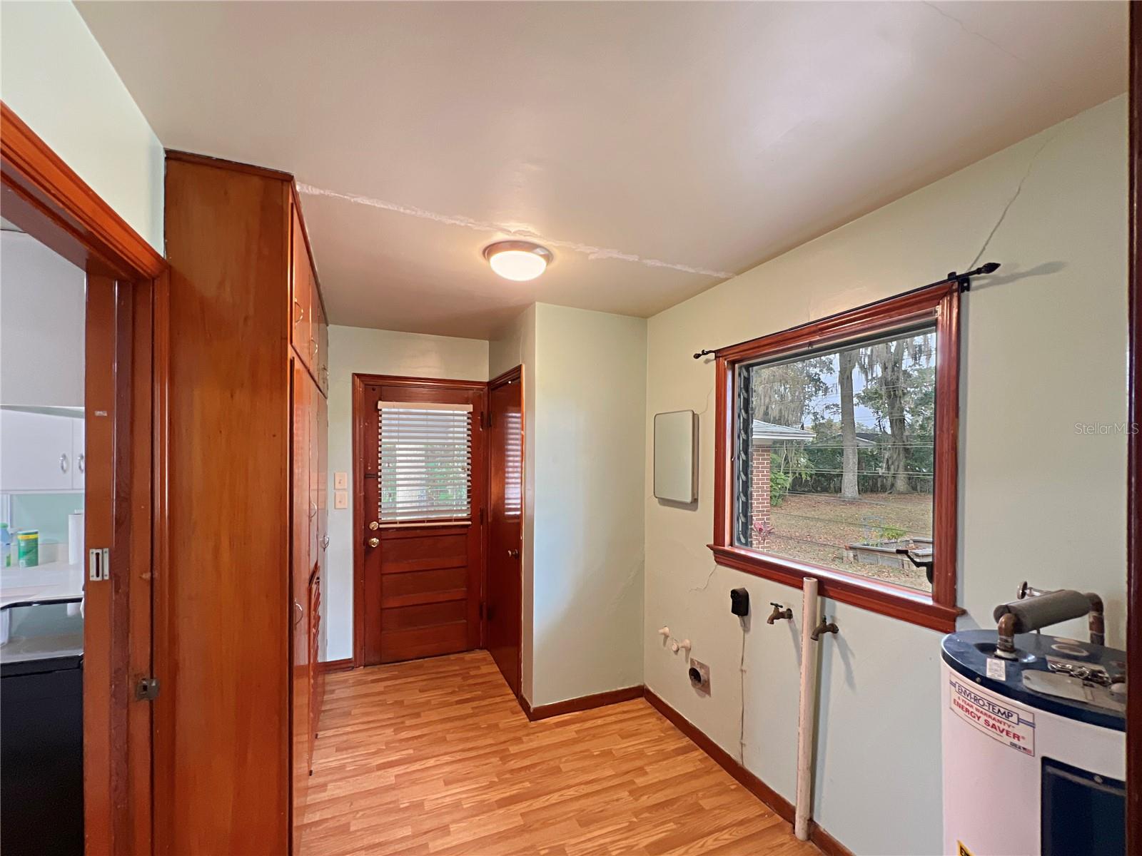 Image 7 of 21 For 1621 17th Street