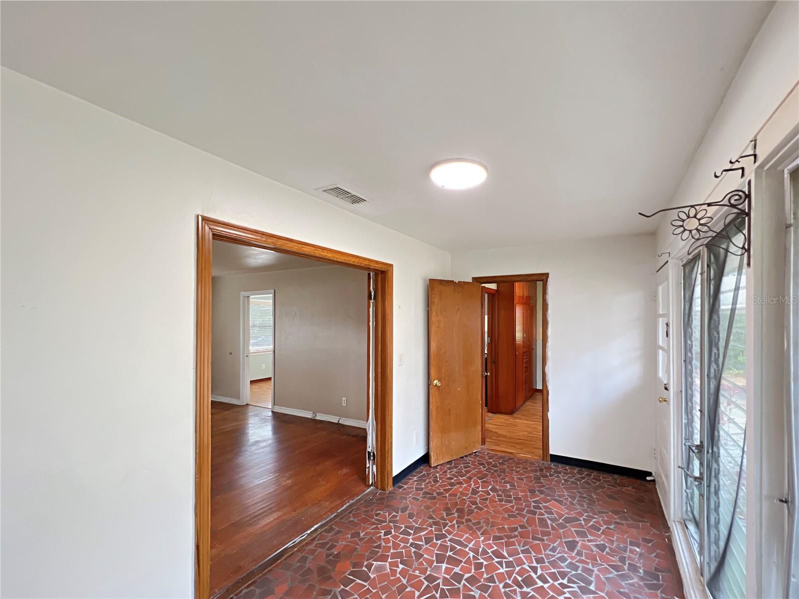 Image 8 of 21 For 1621 17th Street