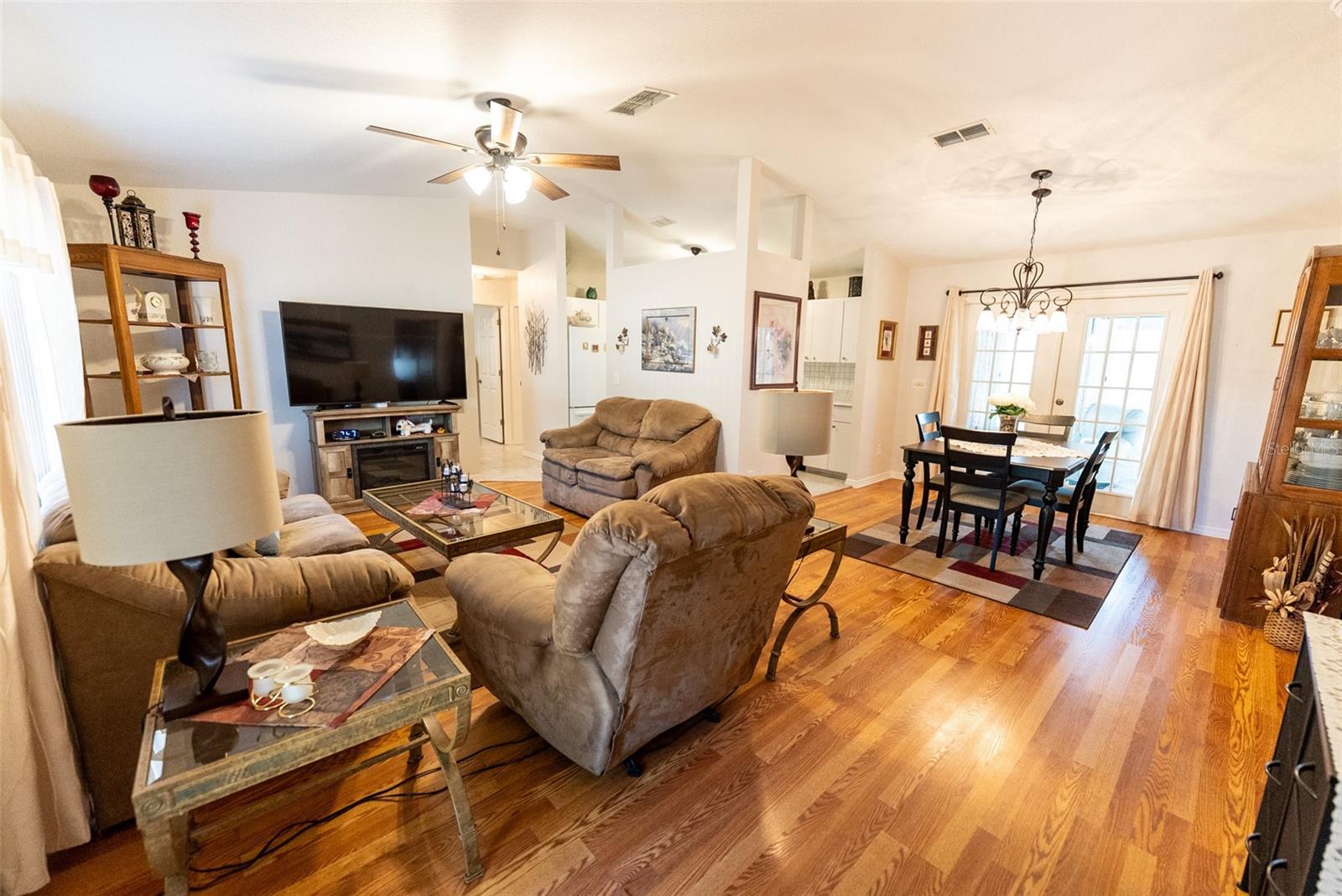 Image 10 of 63 For 10470 61st Terrace Road