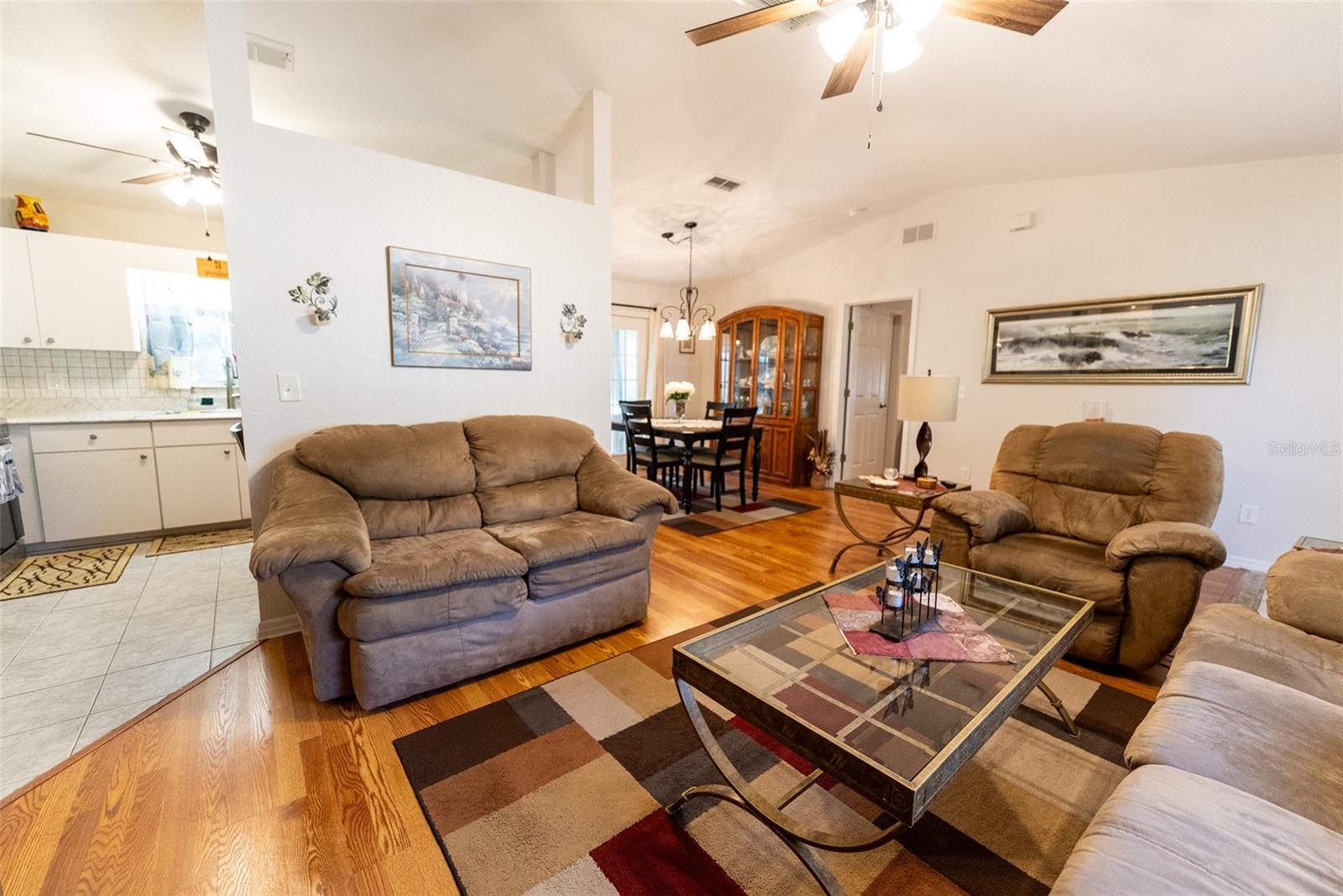 Image 16 of 63 For 10470 61st Terrace Road