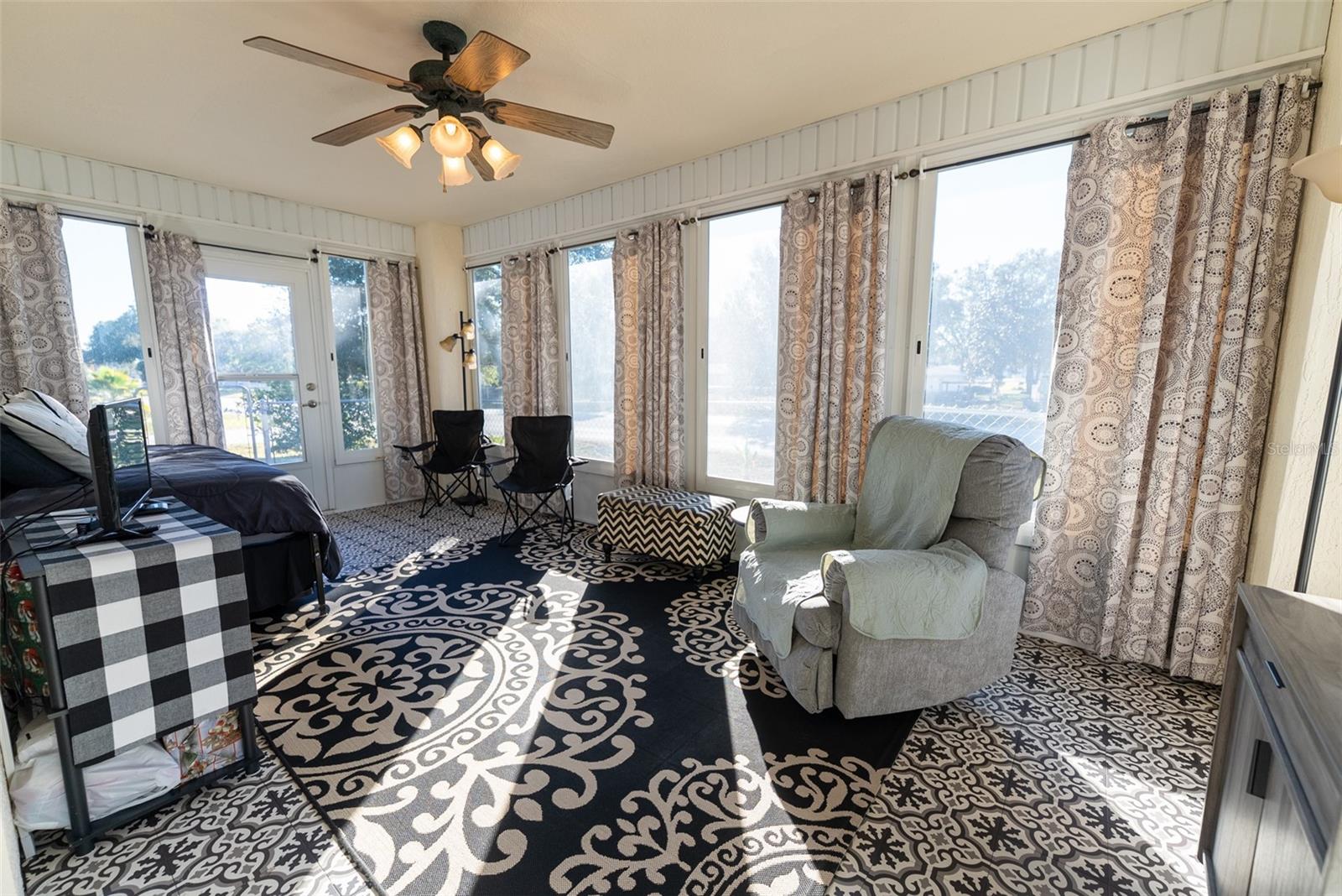 Image 48 of 63 For 10470 61st Terrace Road