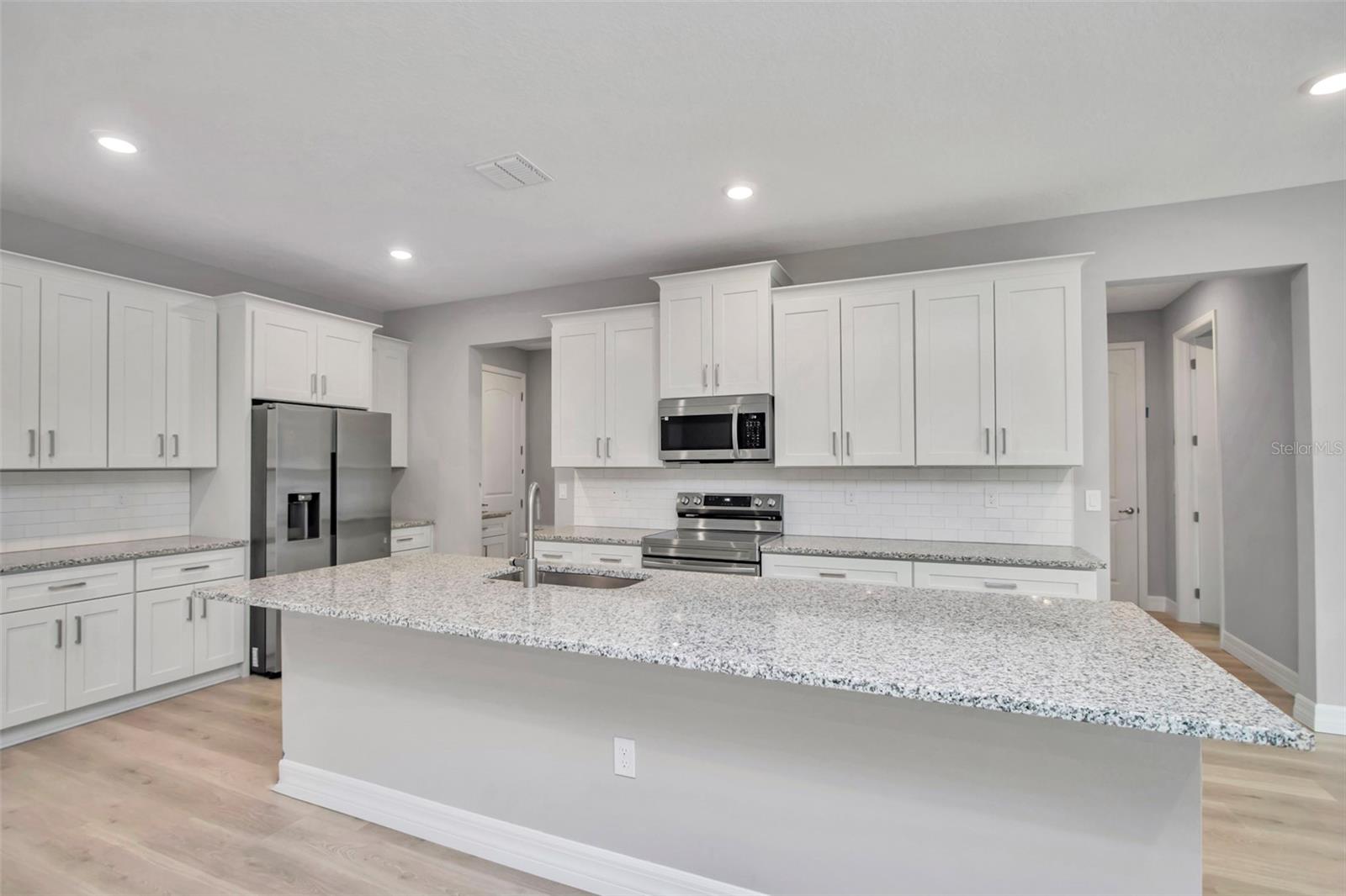 Image 25 of 48 For 3715 Cogwood Circle