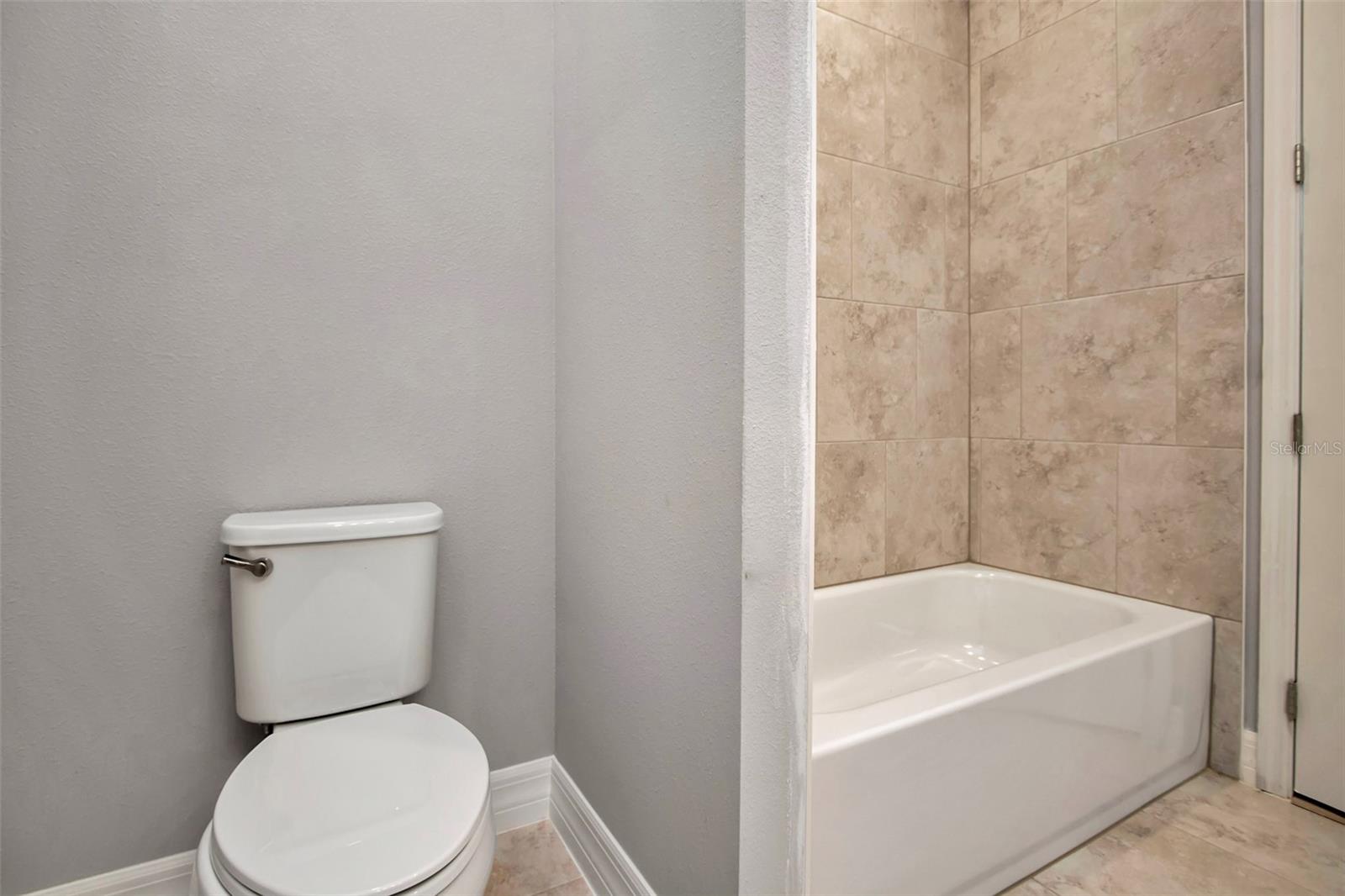 Image 38 of 48 For 3715 Cogwood Circle