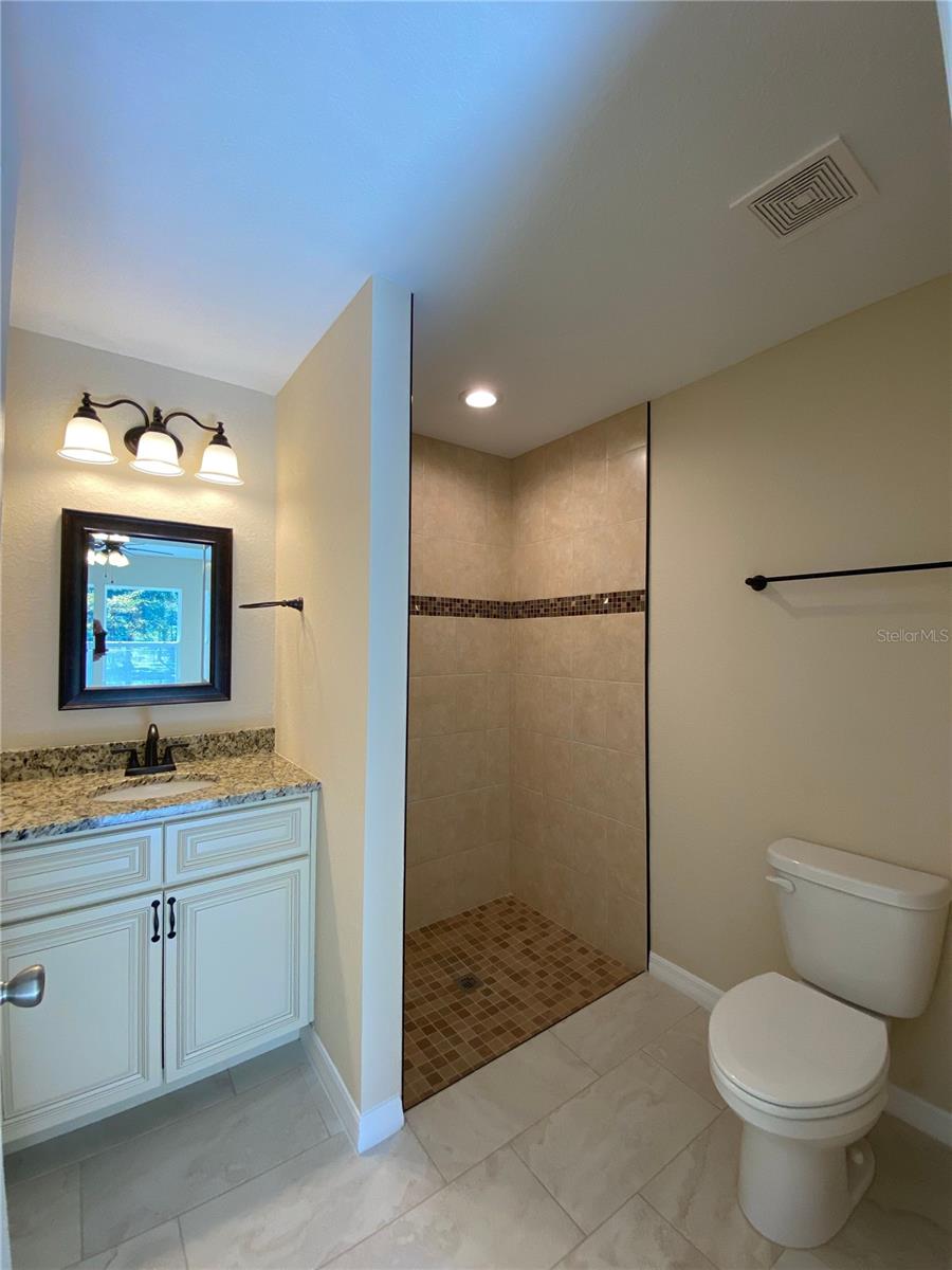 Image 18 of 28 For 572 Marion Oaks Trail