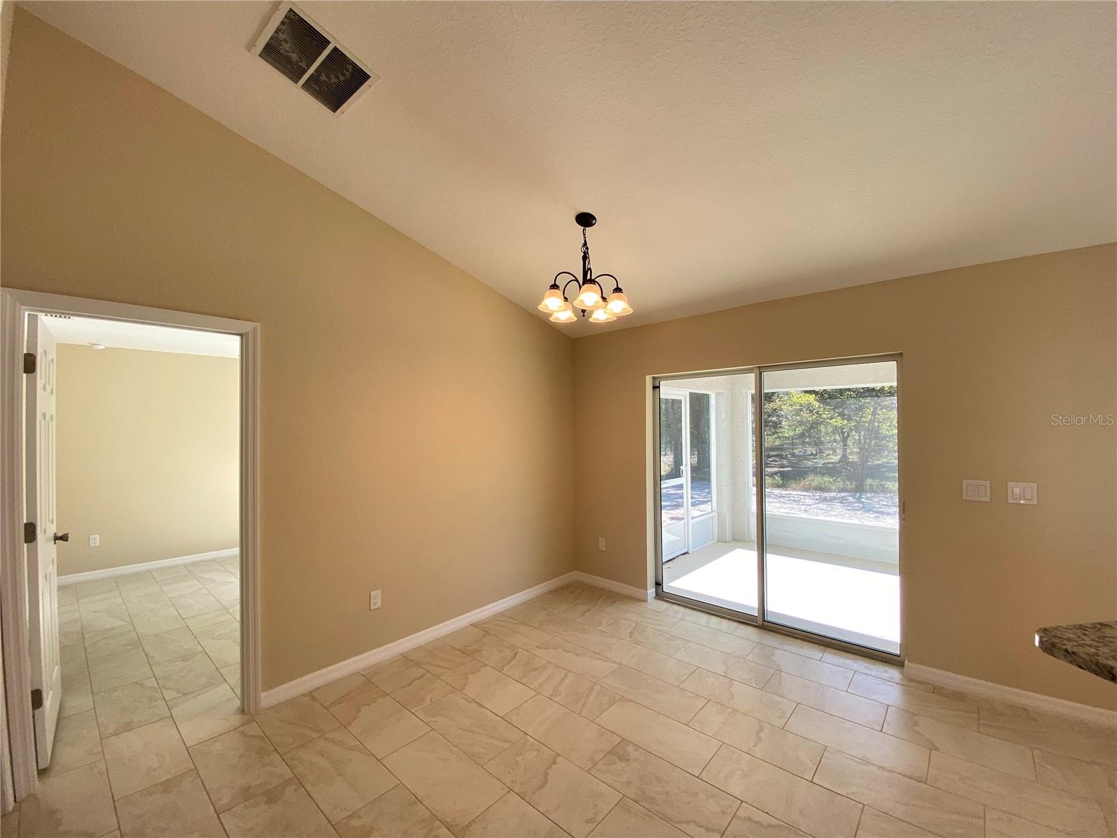 Image 23 of 28 For 572 Marion Oaks Trail