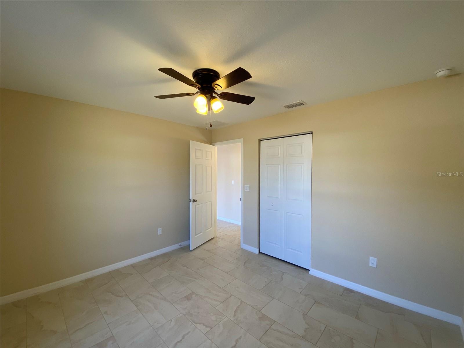 Image 9 of 28 For 572 Marion Oaks Trail