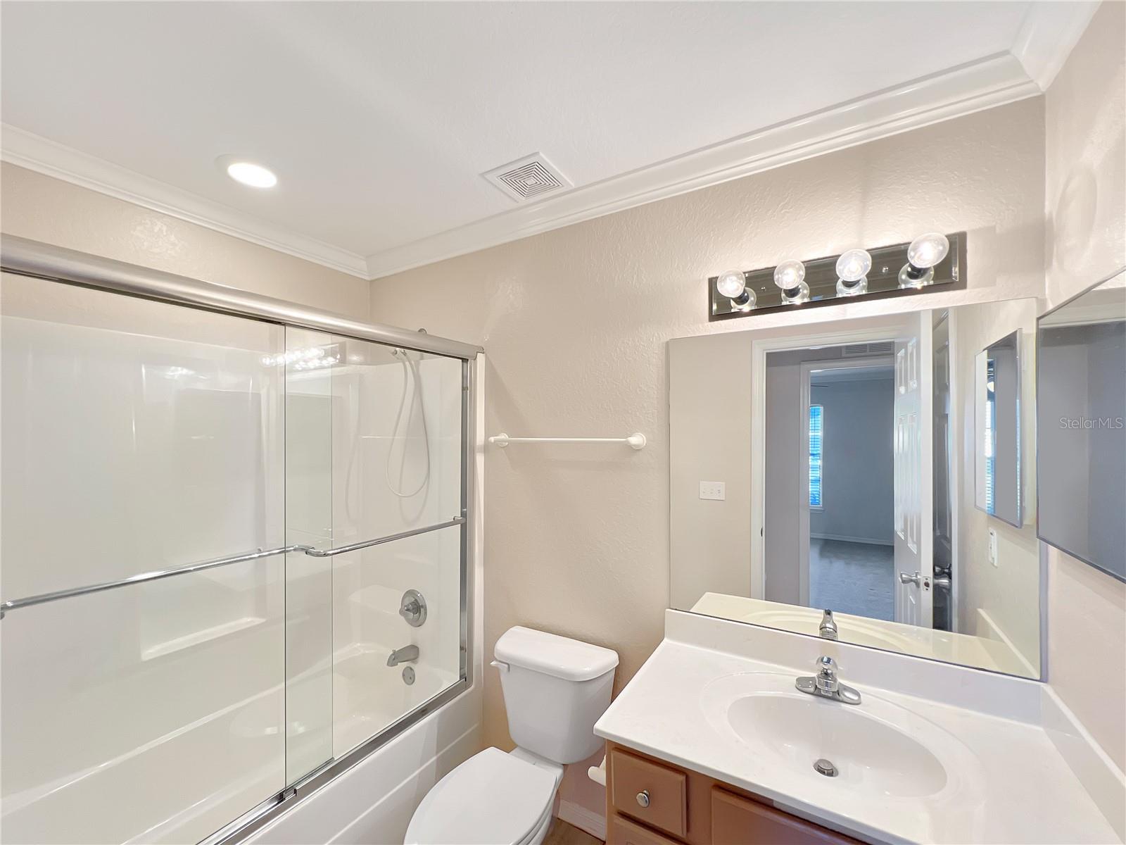 Image 11 of 21 For 2412 17th Circle